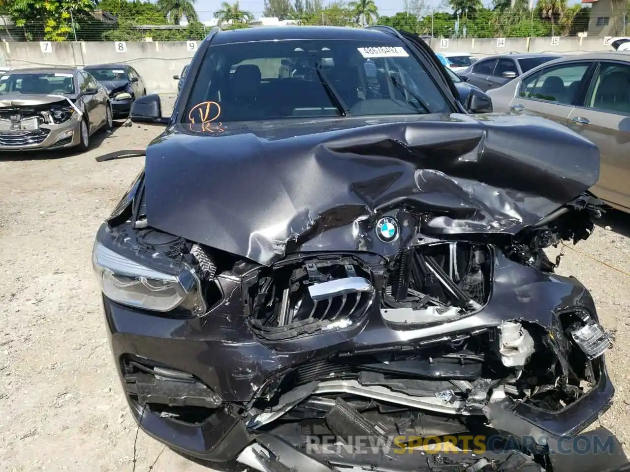 9 Photograph of a damaged car 5UXTY3C09M9H97290 BMW X3 2021