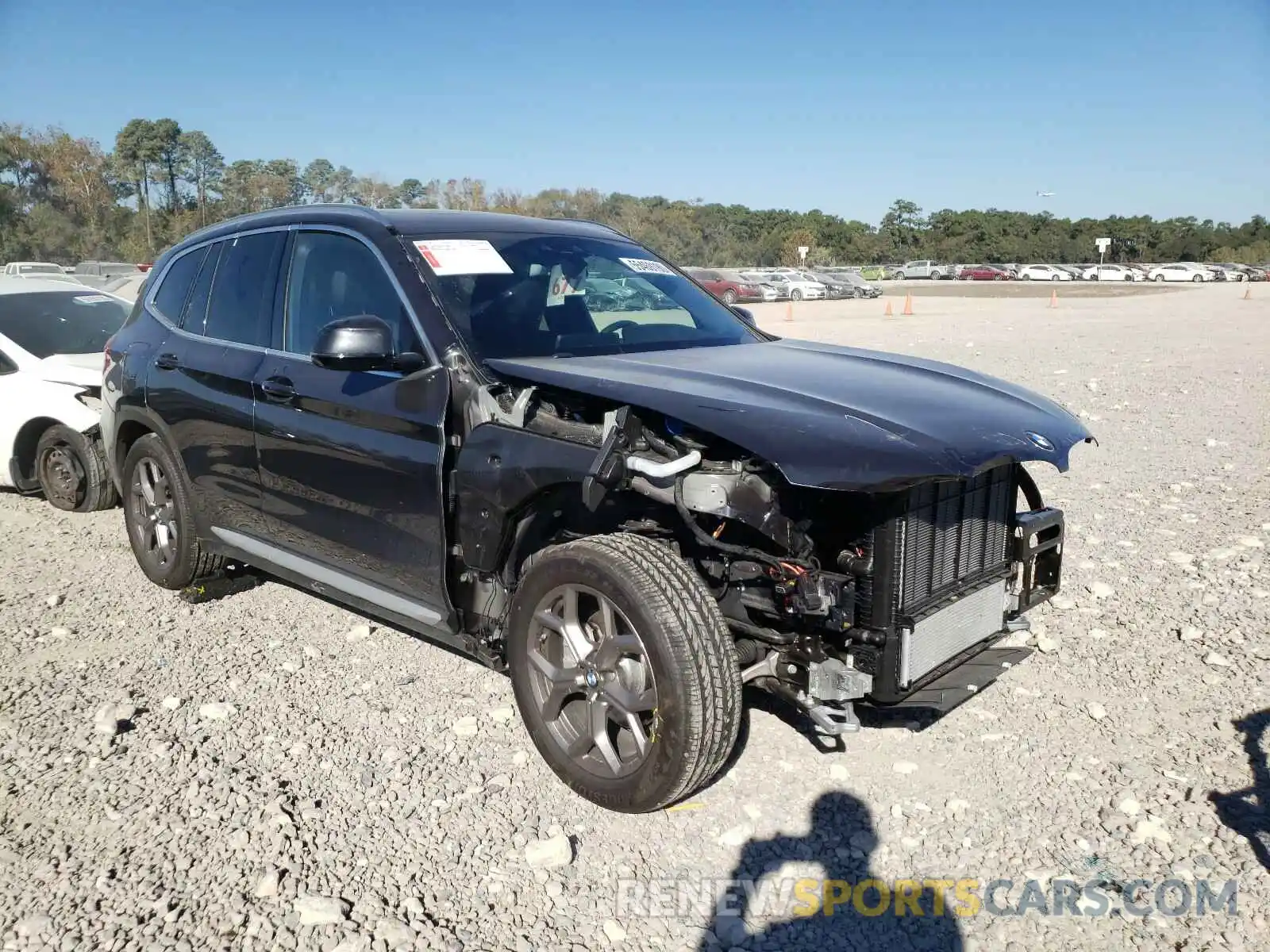 1 Photograph of a damaged car 5UXTY3C0XM9E20452 BMW X3 2021