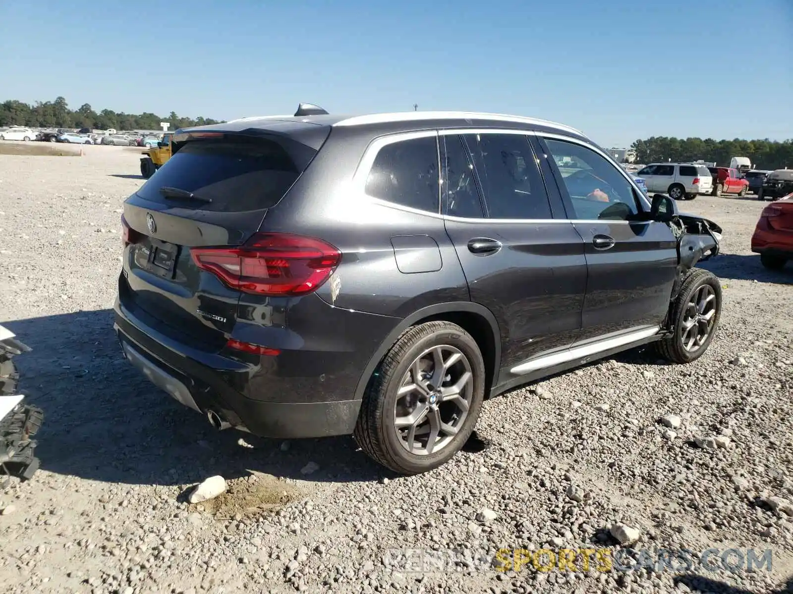 4 Photograph of a damaged car 5UXTY3C0XM9E20452 BMW X3 2021