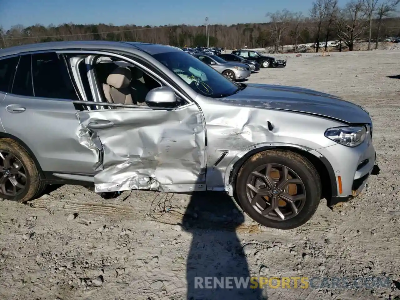 9 Photograph of a damaged car 5UXTY3C0XM9F42888 BMW X3 2021