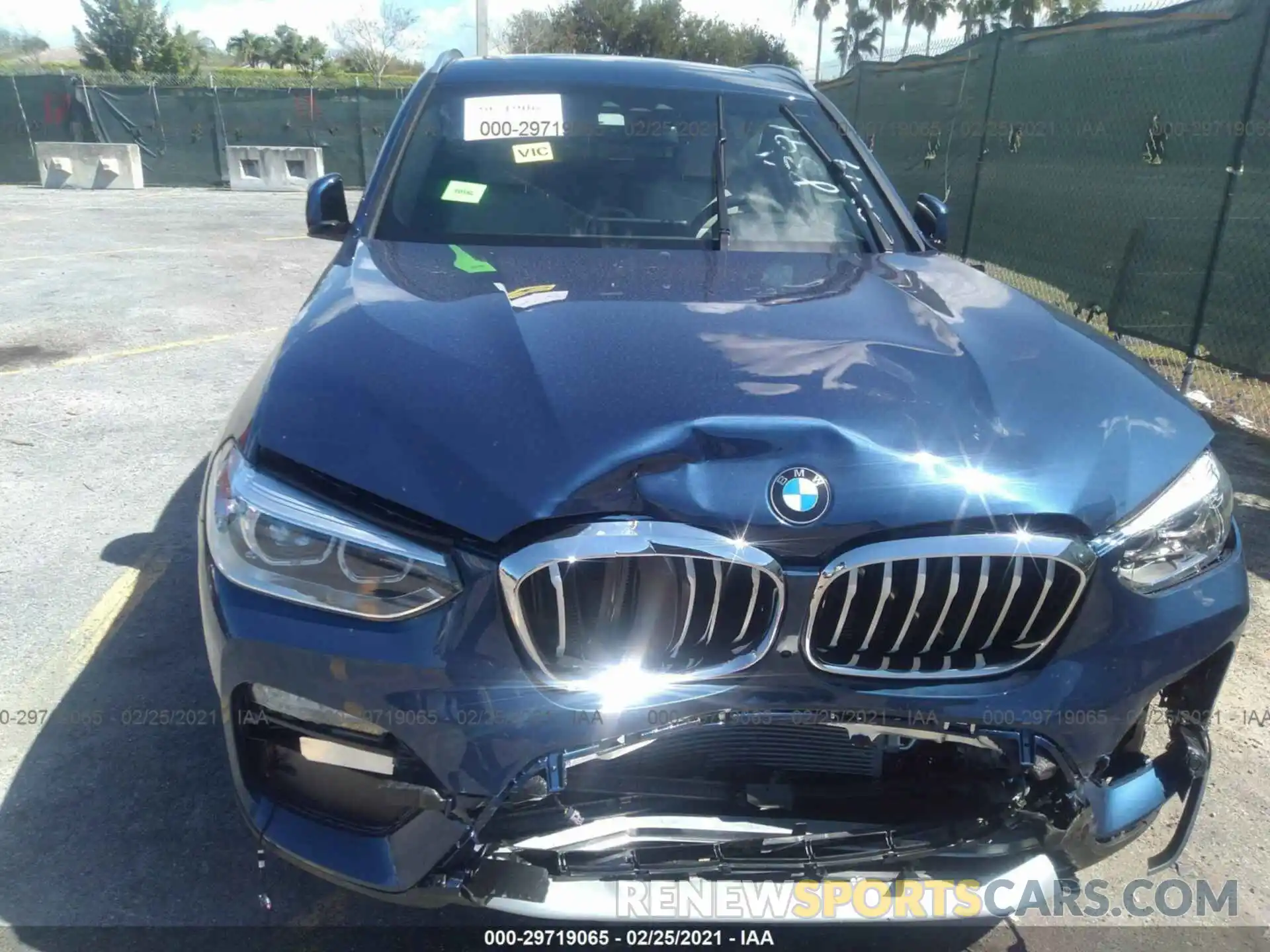 6 Photograph of a damaged car 5UXTY3C0XM9F68391 BMW X3 2021