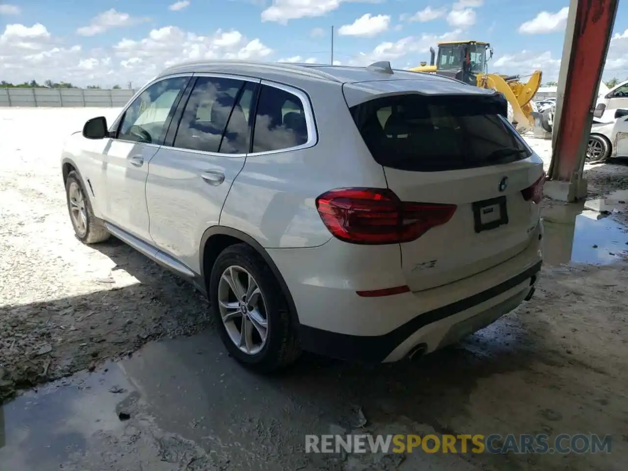 3 Photograph of a damaged car 5UXTY3C0XM9H76156 BMW X3 2021