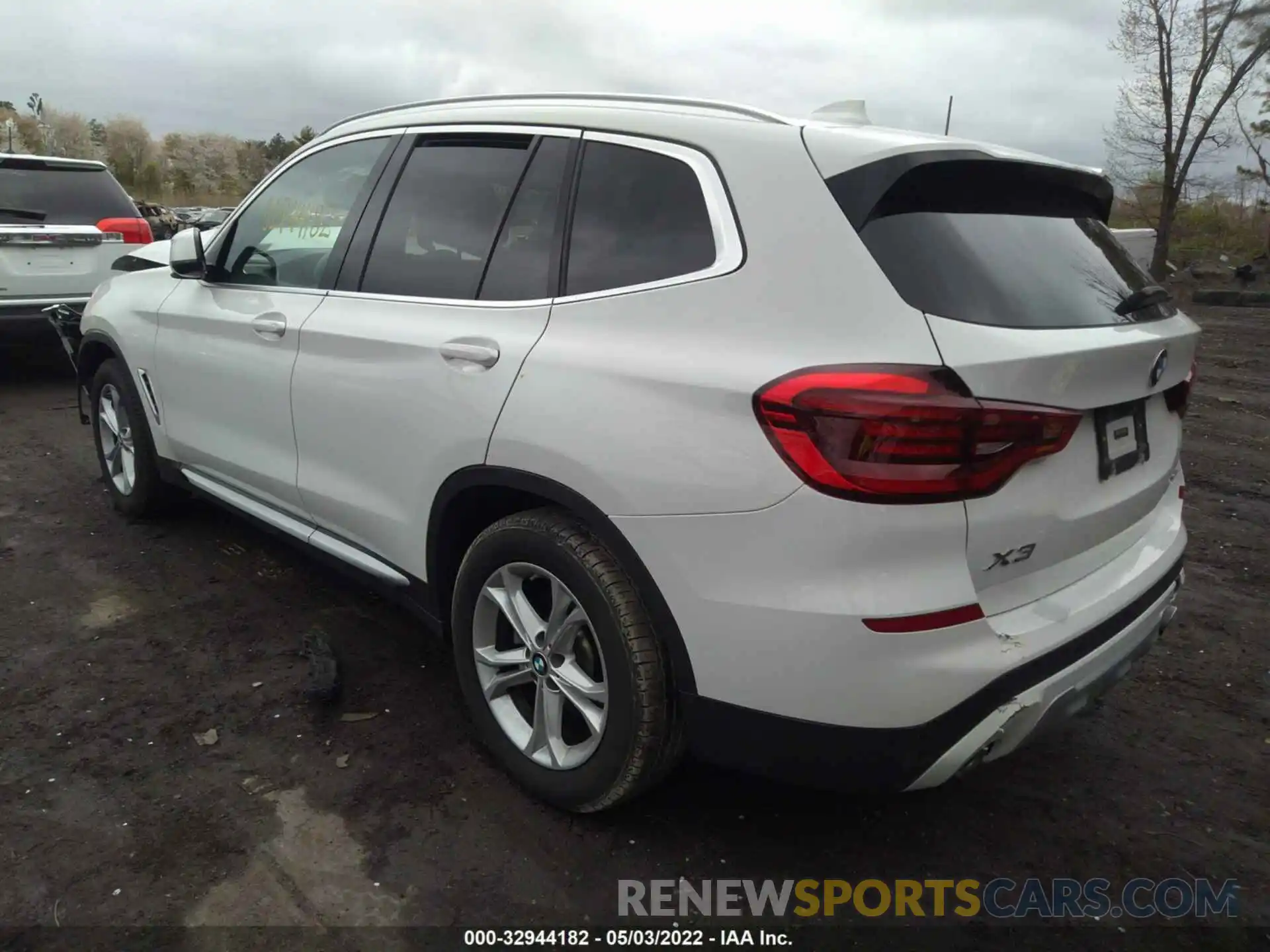 3 Фотография поврежденного автомобиля 5UXTY5C00M9E48174 BMW X3 2021