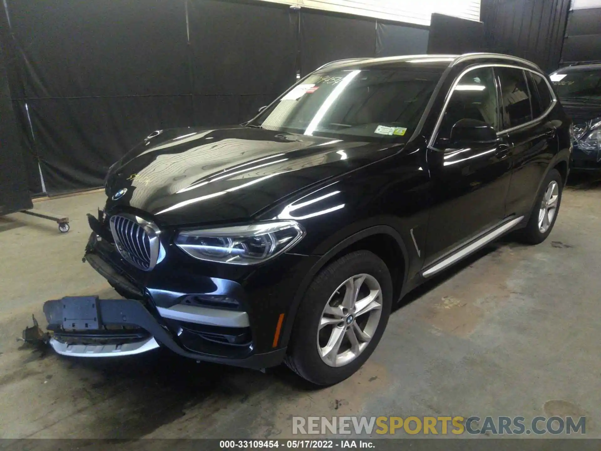 2 Photograph of a damaged car 5UXTY5C00M9G04214 BMW X3 2021