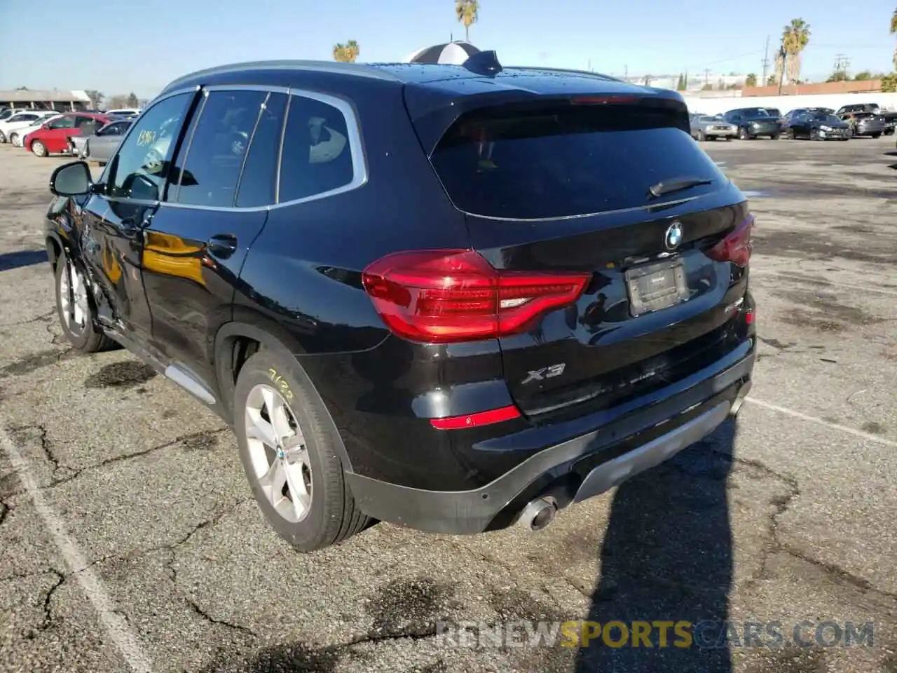 3 Photograph of a damaged car 5UXTY5C00M9H28547 BMW X3 2021