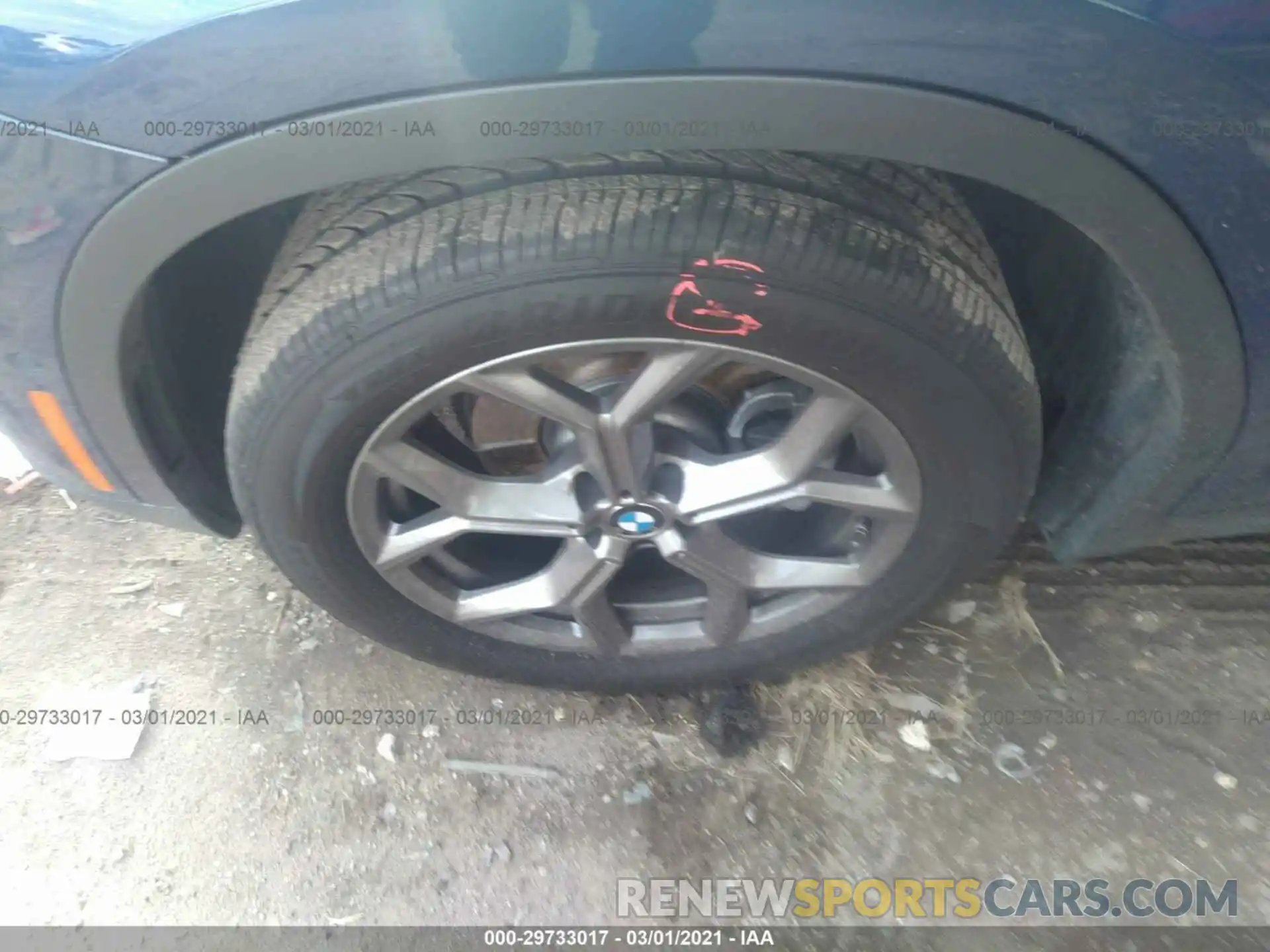 12 Фотография поврежденного автомобиля 5UXTY5C01M9E17189 BMW X3 2021