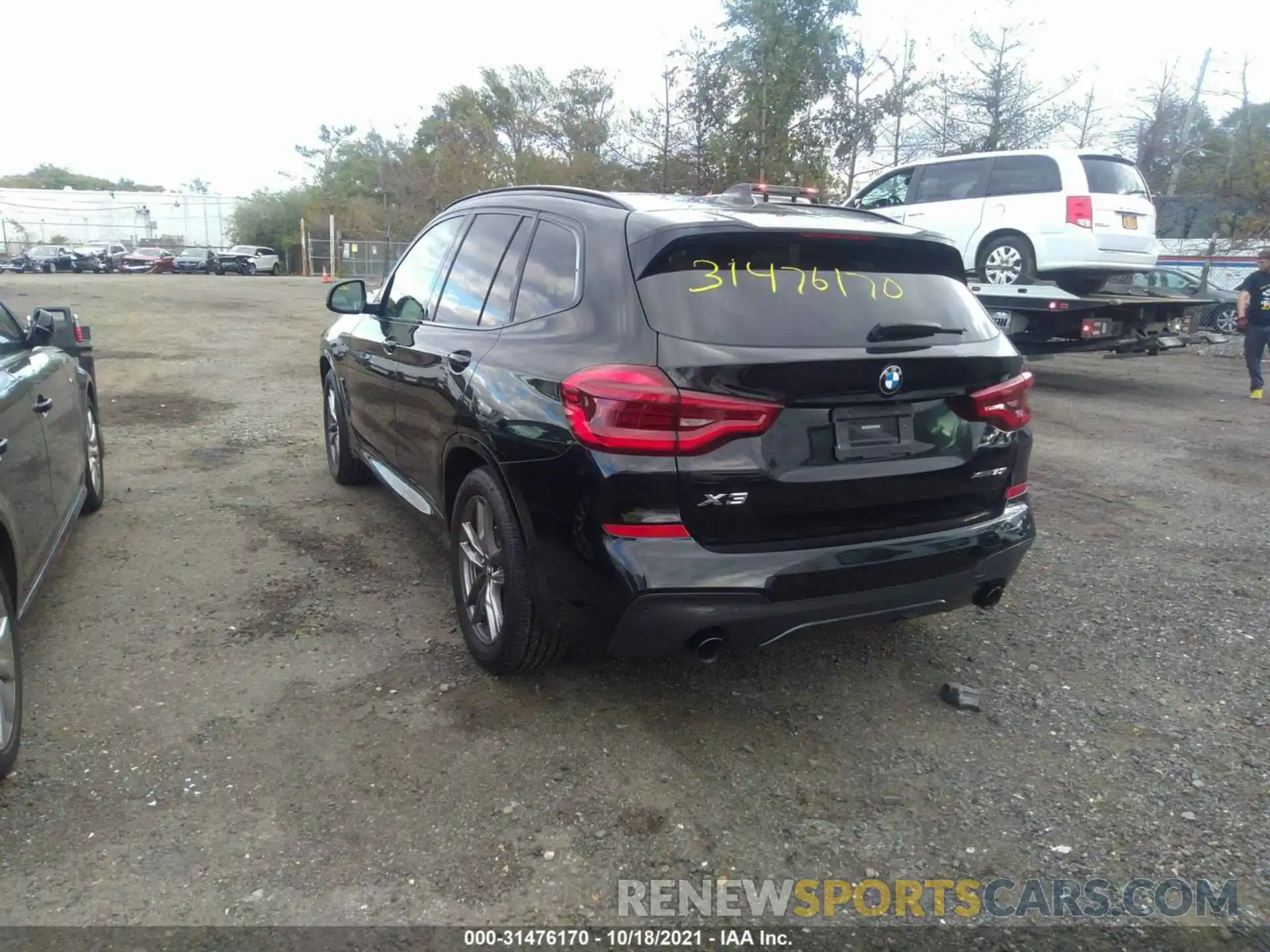 3 Photograph of a damaged car 5UXTY5C01M9E29777 BMW X3 2021