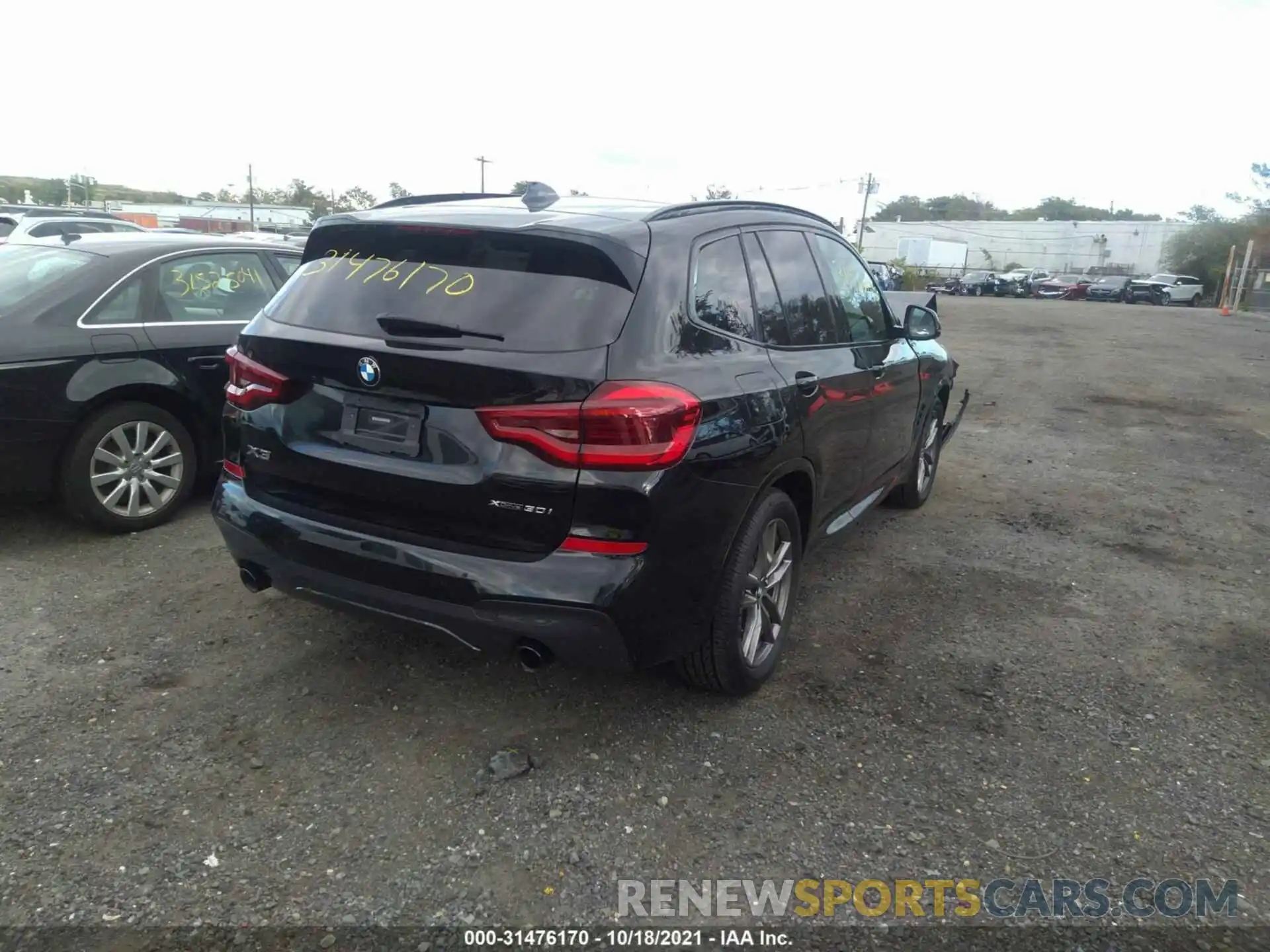 4 Photograph of a damaged car 5UXTY5C01M9E29777 BMW X3 2021