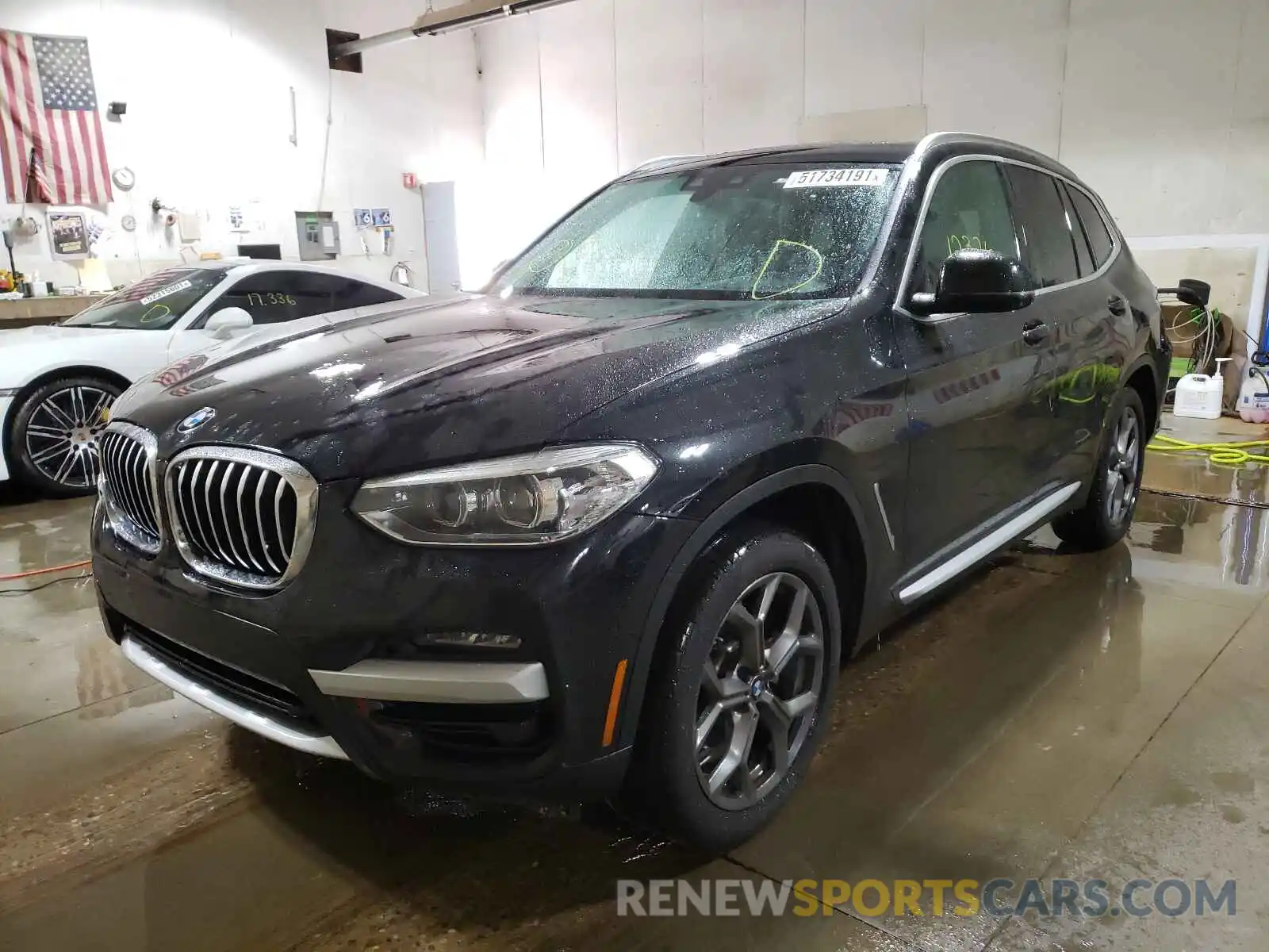 2 Photograph of a damaged car 5UXTY5C01M9E99635 BMW X3 2021