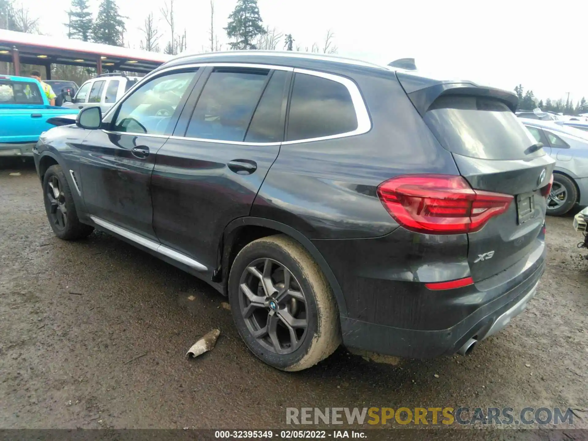 3 Photograph of a damaged car 5UXTY5C01M9F12643 BMW X3 2021