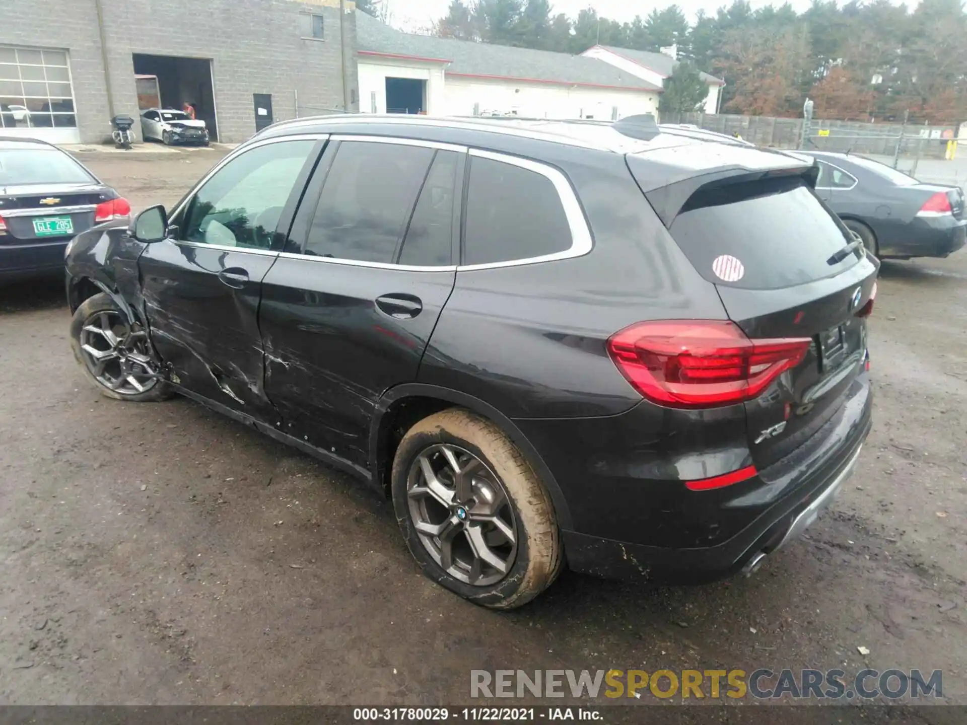 3 Photograph of a damaged car 5UXTY5C01M9F50194 BMW X3 2021