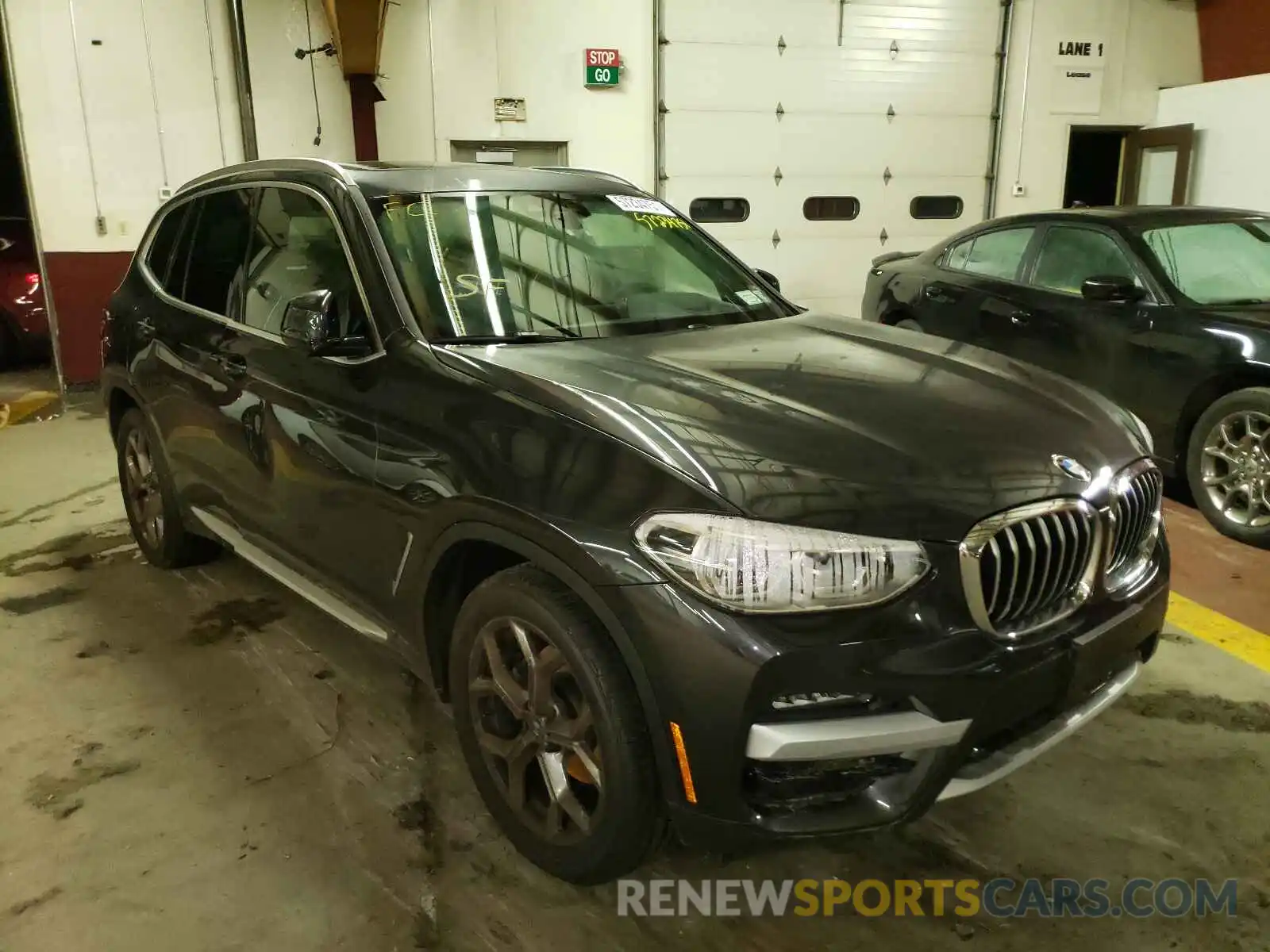 1 Photograph of a damaged car 5UXTY5C01M9F95748 BMW X3 2021