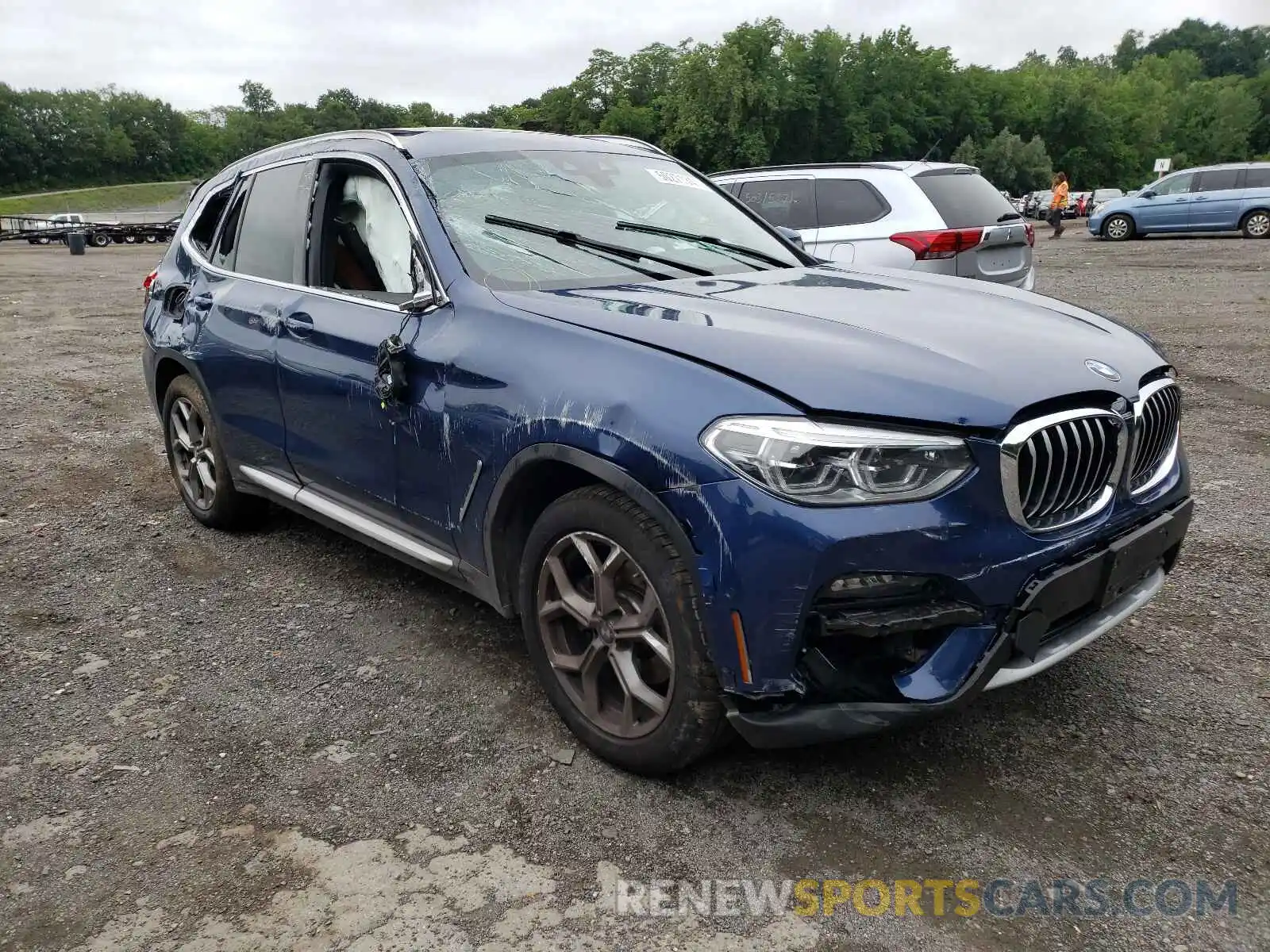 1 Photograph of a damaged car 5UXTY5C01M9G67256 BMW X3 2021