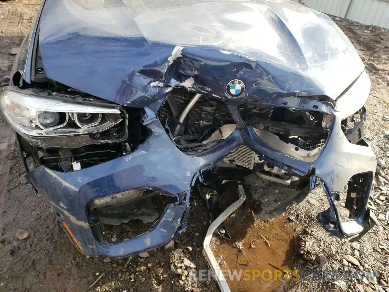 9 Photograph of a damaged car 5UXTY5C01M9G87572 BMW X3 2021