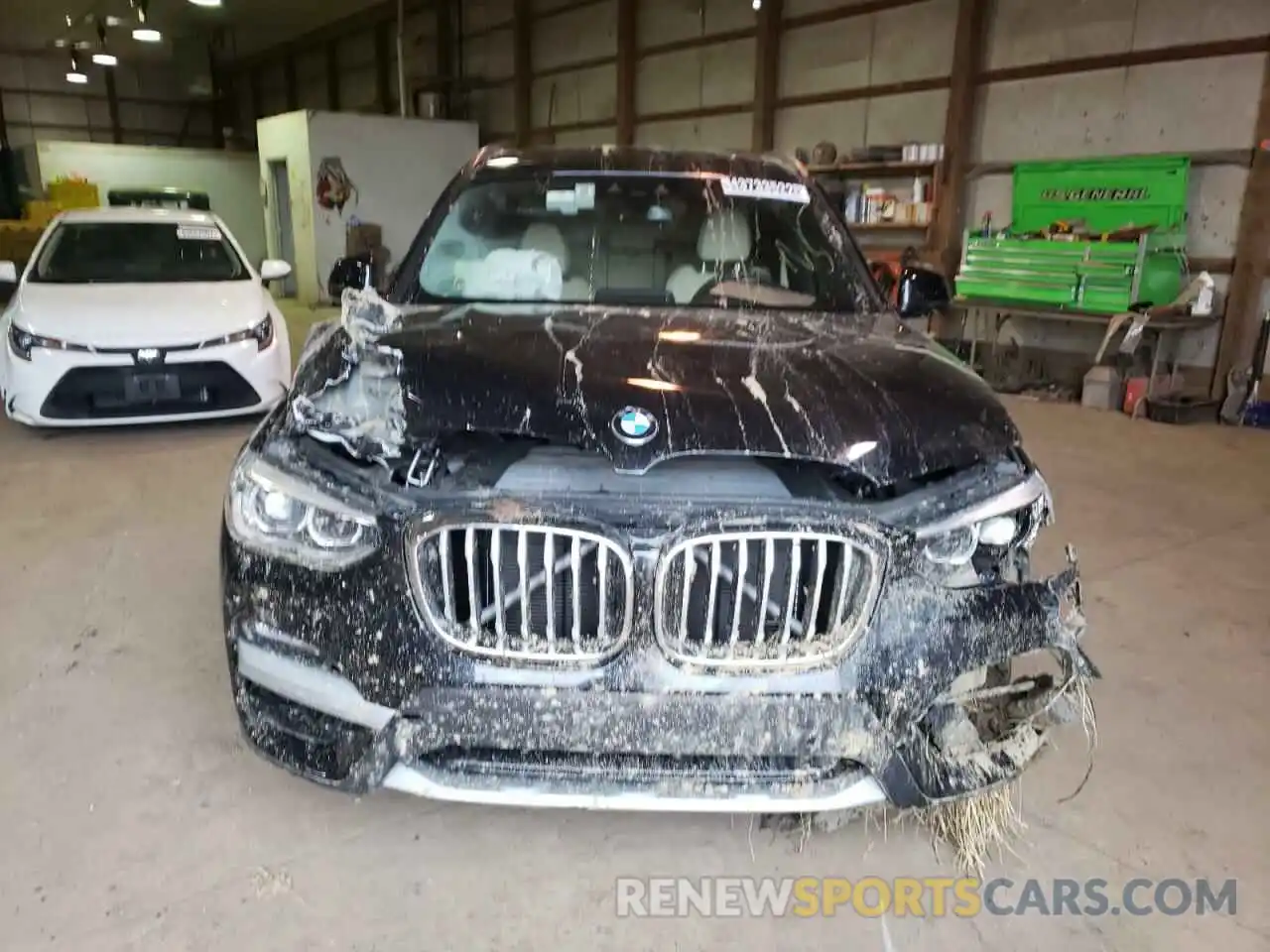 9 Photograph of a damaged car 5UXTY5C01M9G99351 BMW X3 2021