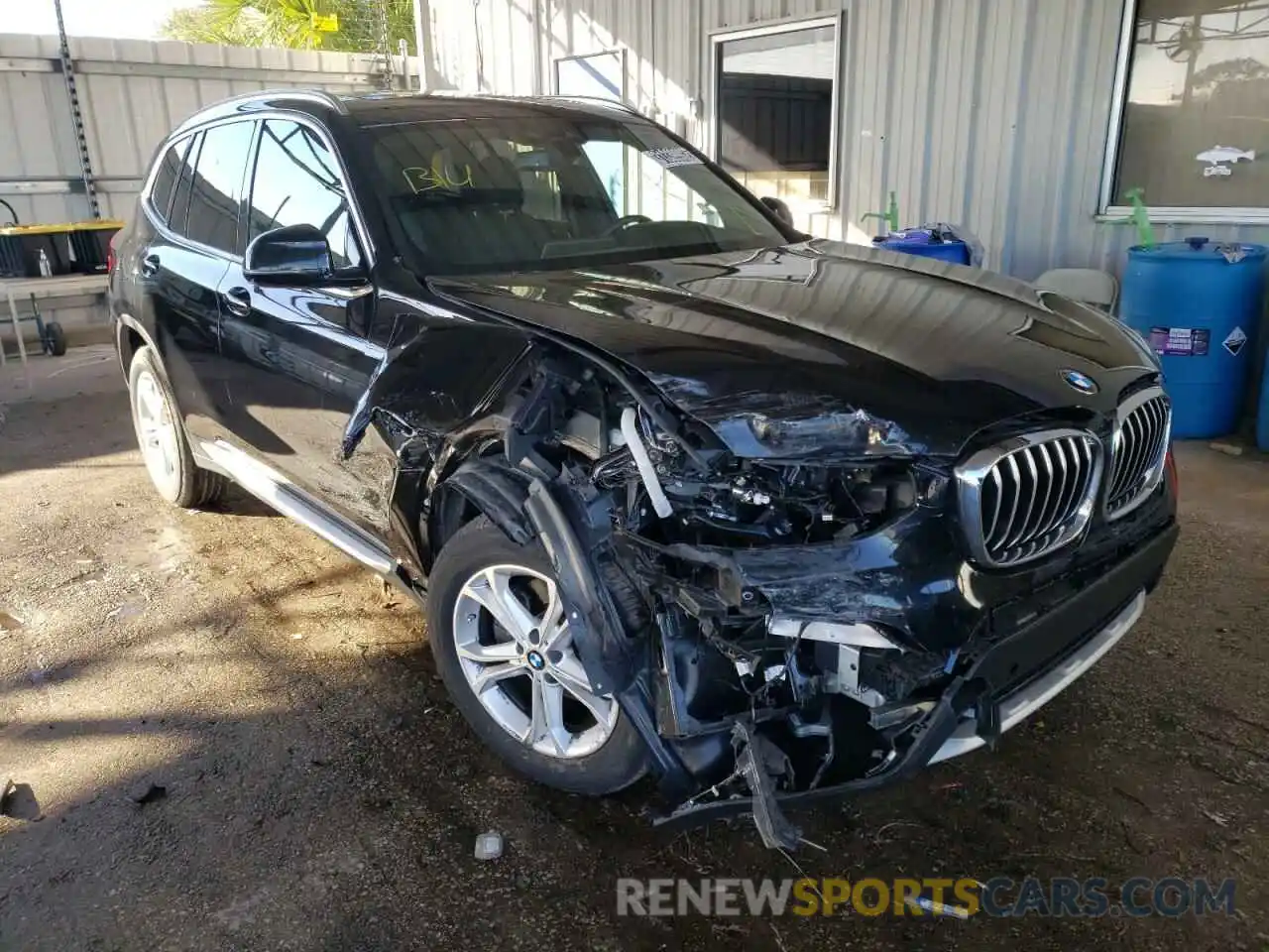 1 Photograph of a damaged car 5UXTY5C01M9H99188 BMW X3 2021