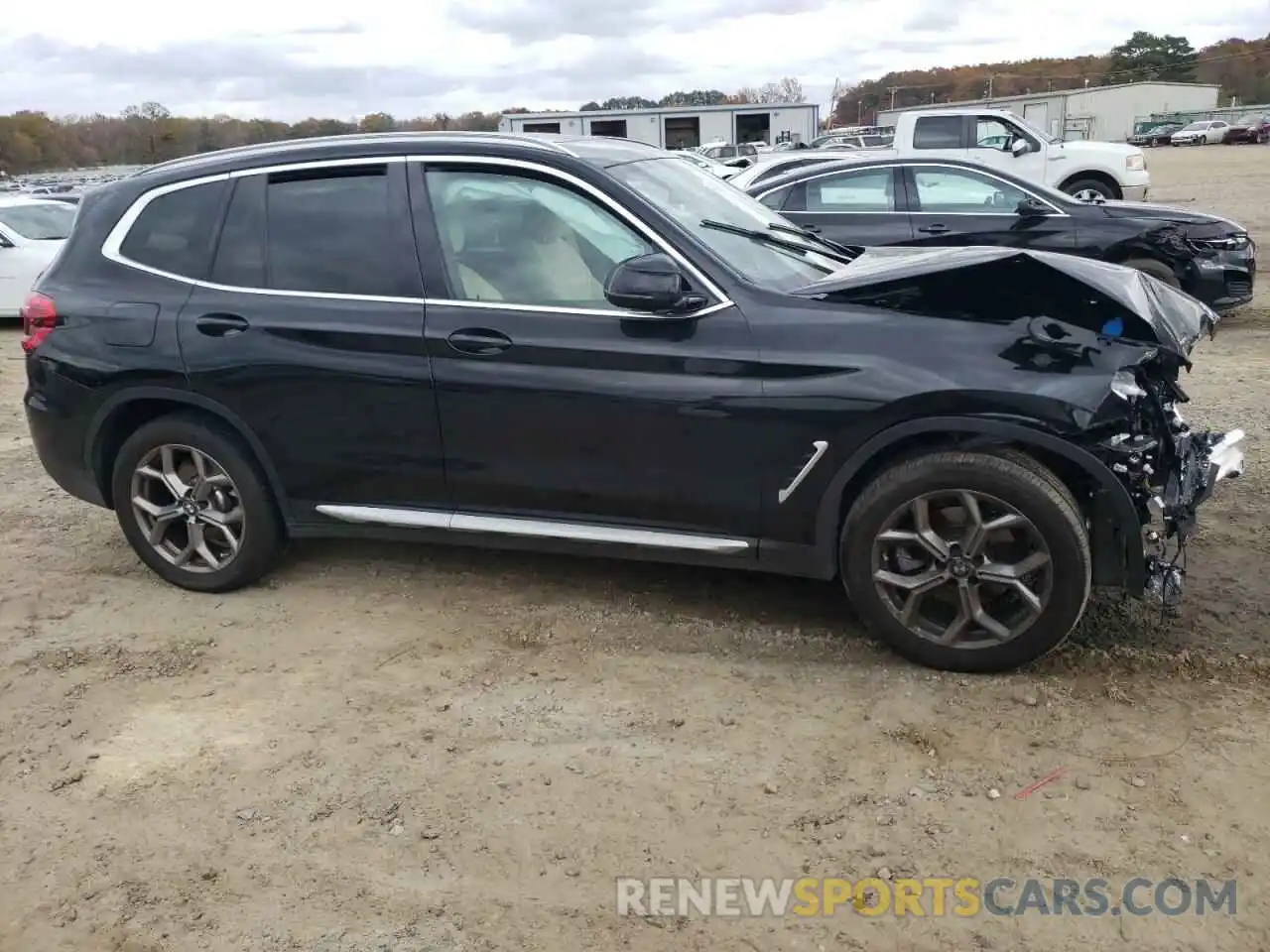 9 Photograph of a damaged car 5UXTY5C02M9E39427 BMW X3 2021