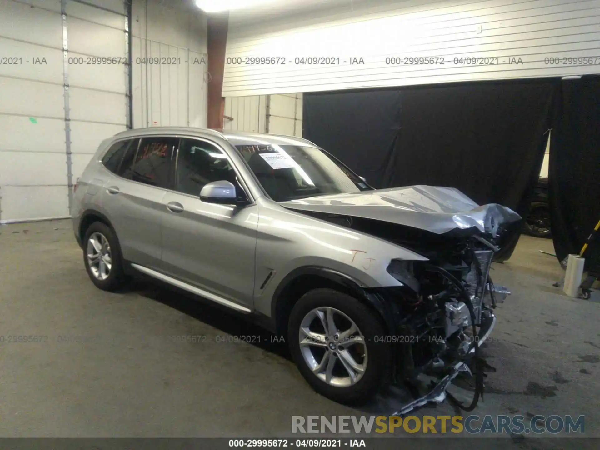 1 Photograph of a damaged car 5UXTY5C02M9F18693 BMW X3 2021