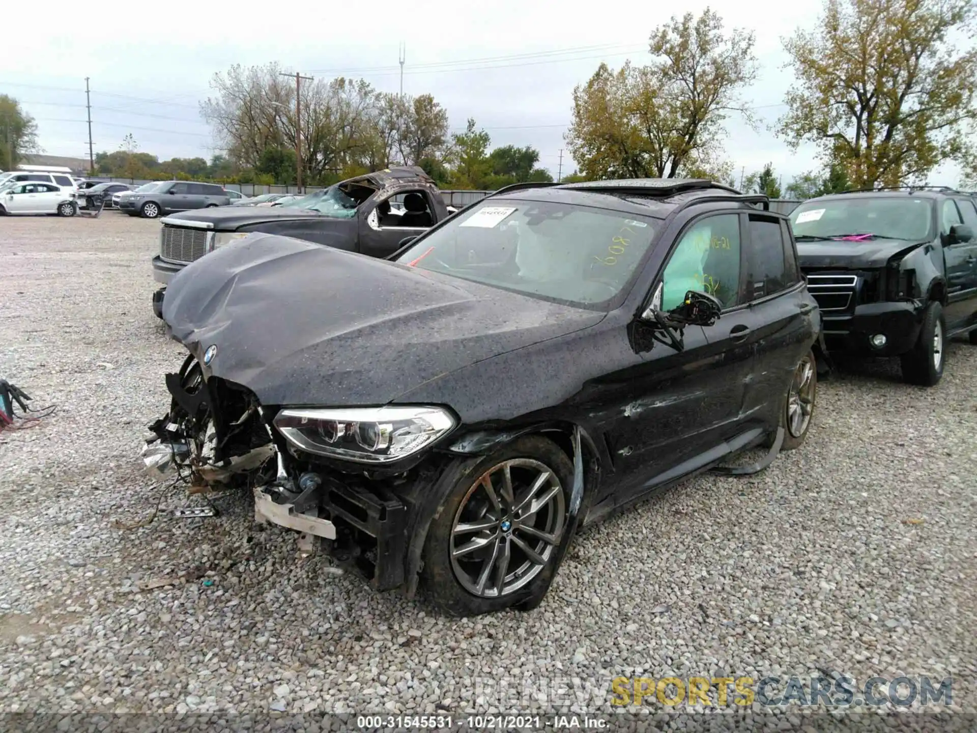 2 Фотография поврежденного автомобиля 5UXTY5C02M9F46087 BMW X3 2021