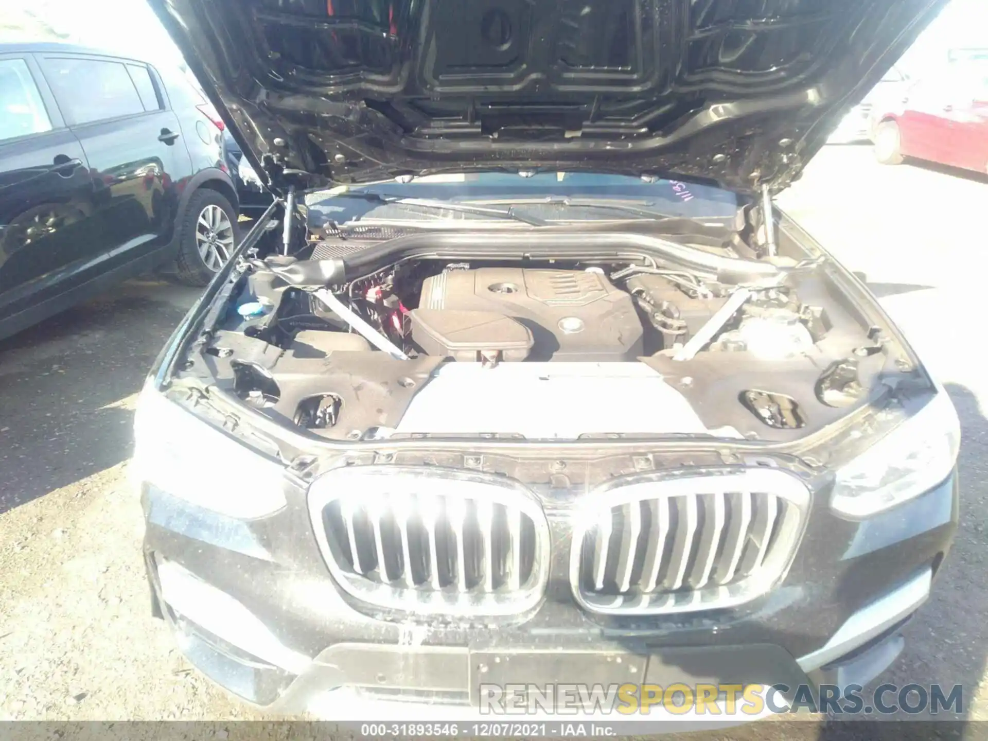 10 Photograph of a damaged car 5UXTY5C02M9G39773 BMW X3 2021