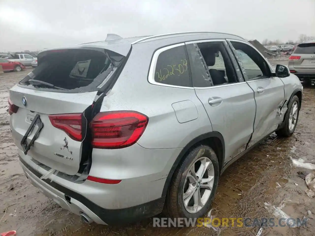 4 Фотография поврежденного автомобиля 5UXTY5C02M9H22765 BMW X3 2021