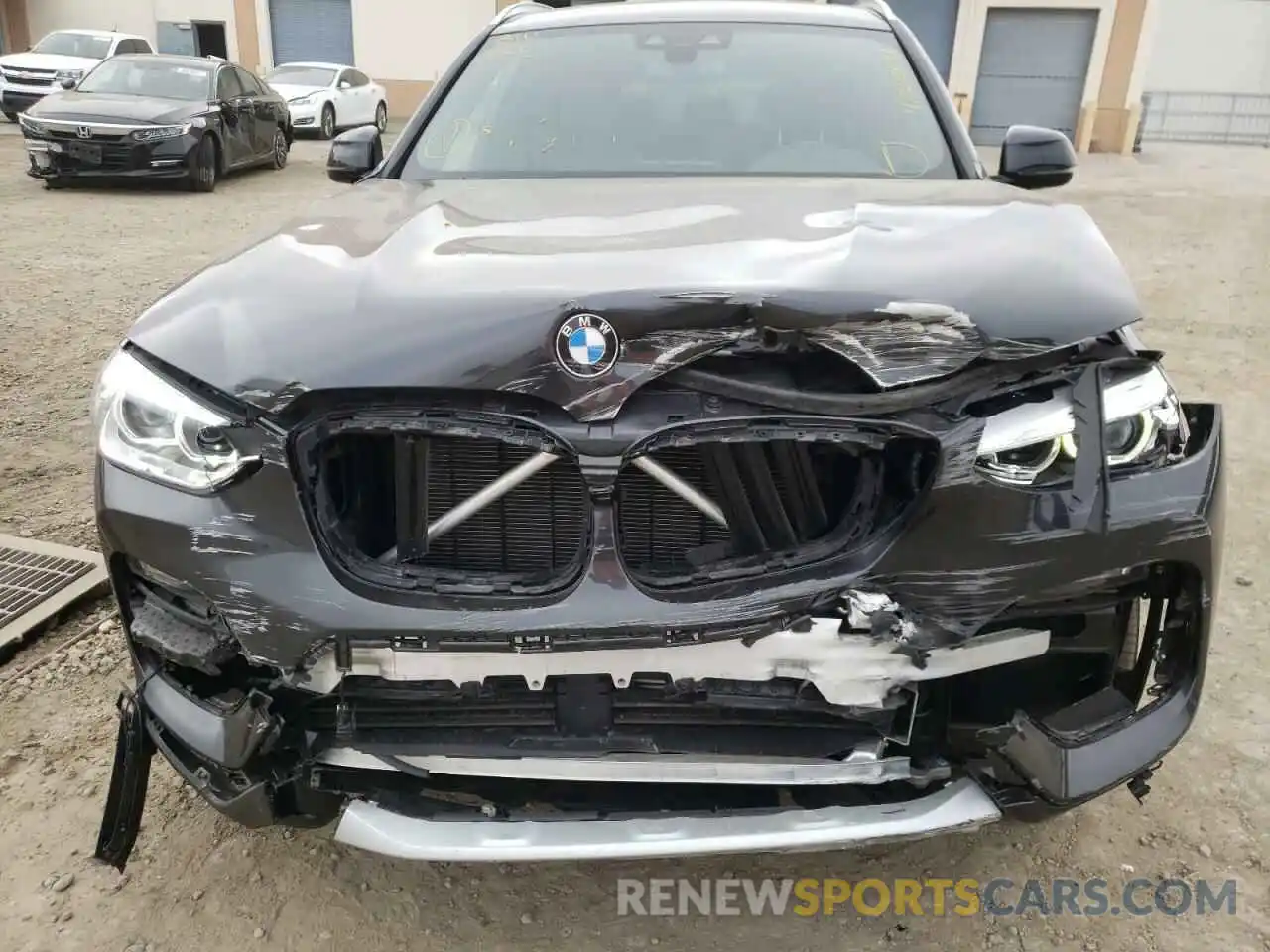 9 Photograph of a damaged car 5UXTY5C02M9H24788 BMW X3 2021