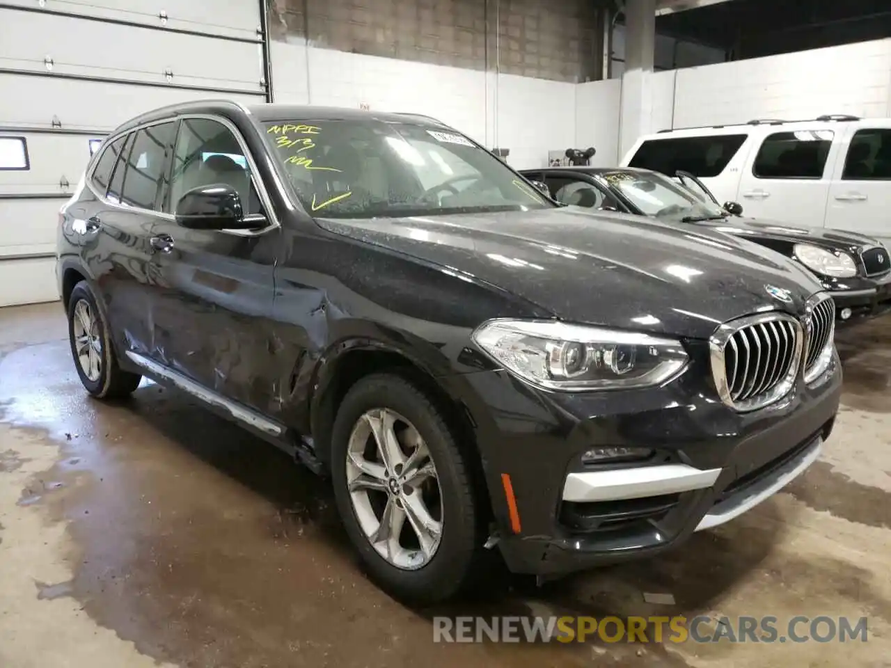 1 Photograph of a damaged car 5UXTY5C02M9H75806 BMW X3 2021