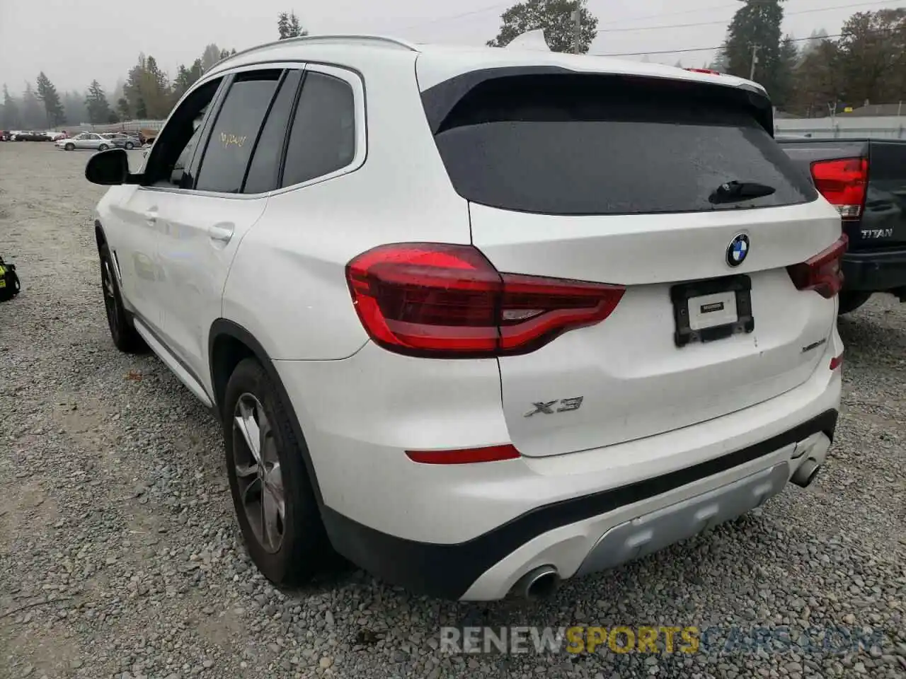 3 Photograph of a damaged car 5UXTY5C02M9H84666 BMW X3 2021