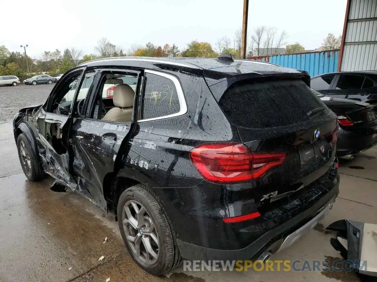 3 Photograph of a damaged car 5UXTY5C02M9H89804 BMW X3 2021