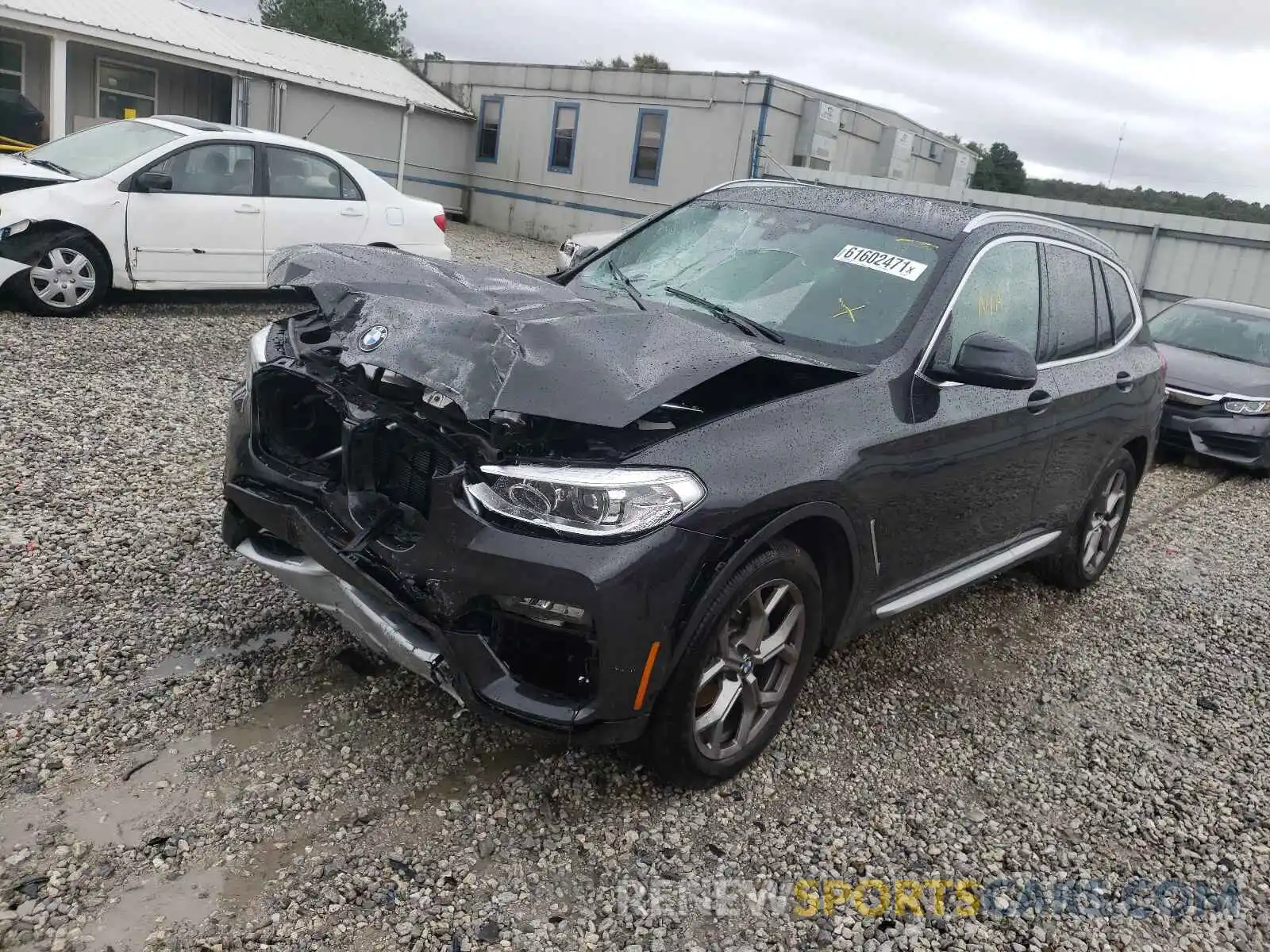 2 Photograph of a damaged car 5UXTY5C03M9E90662 BMW X3 2021