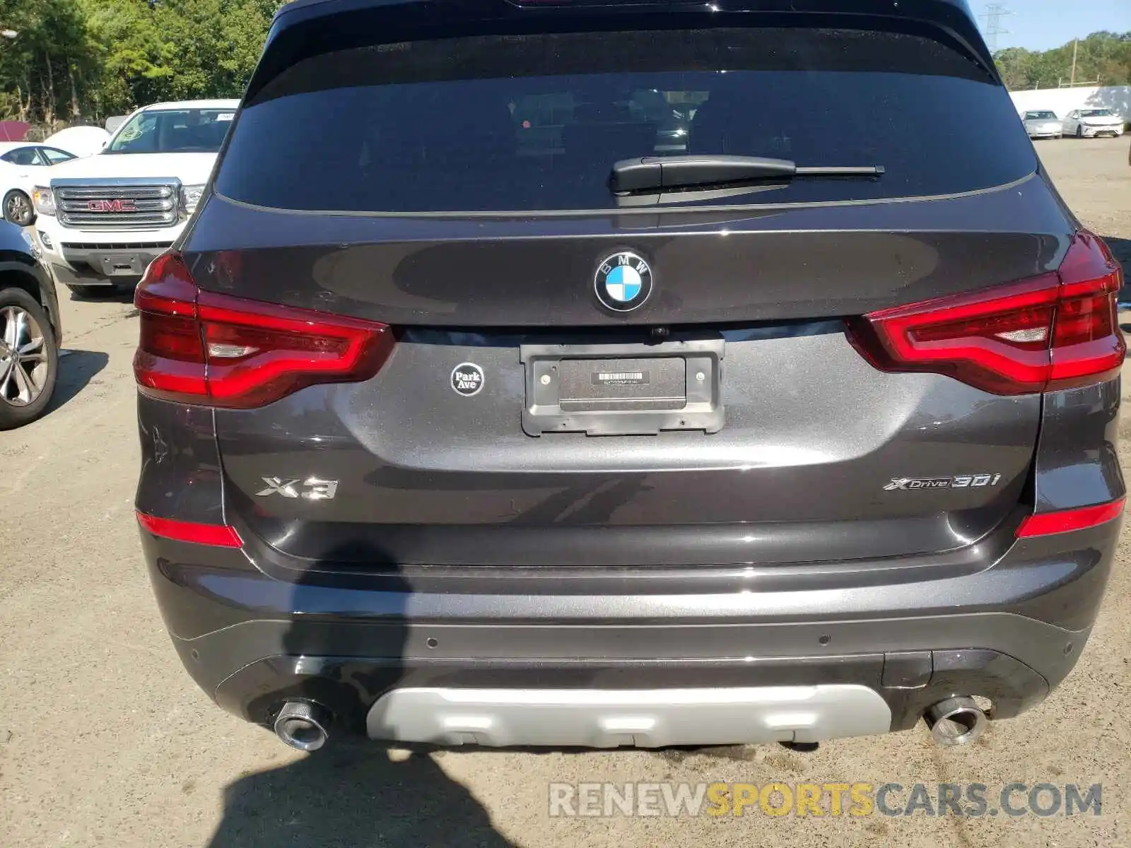 9 Photograph of a damaged car 5UXTY5C03M9H01486 BMW X3 2021