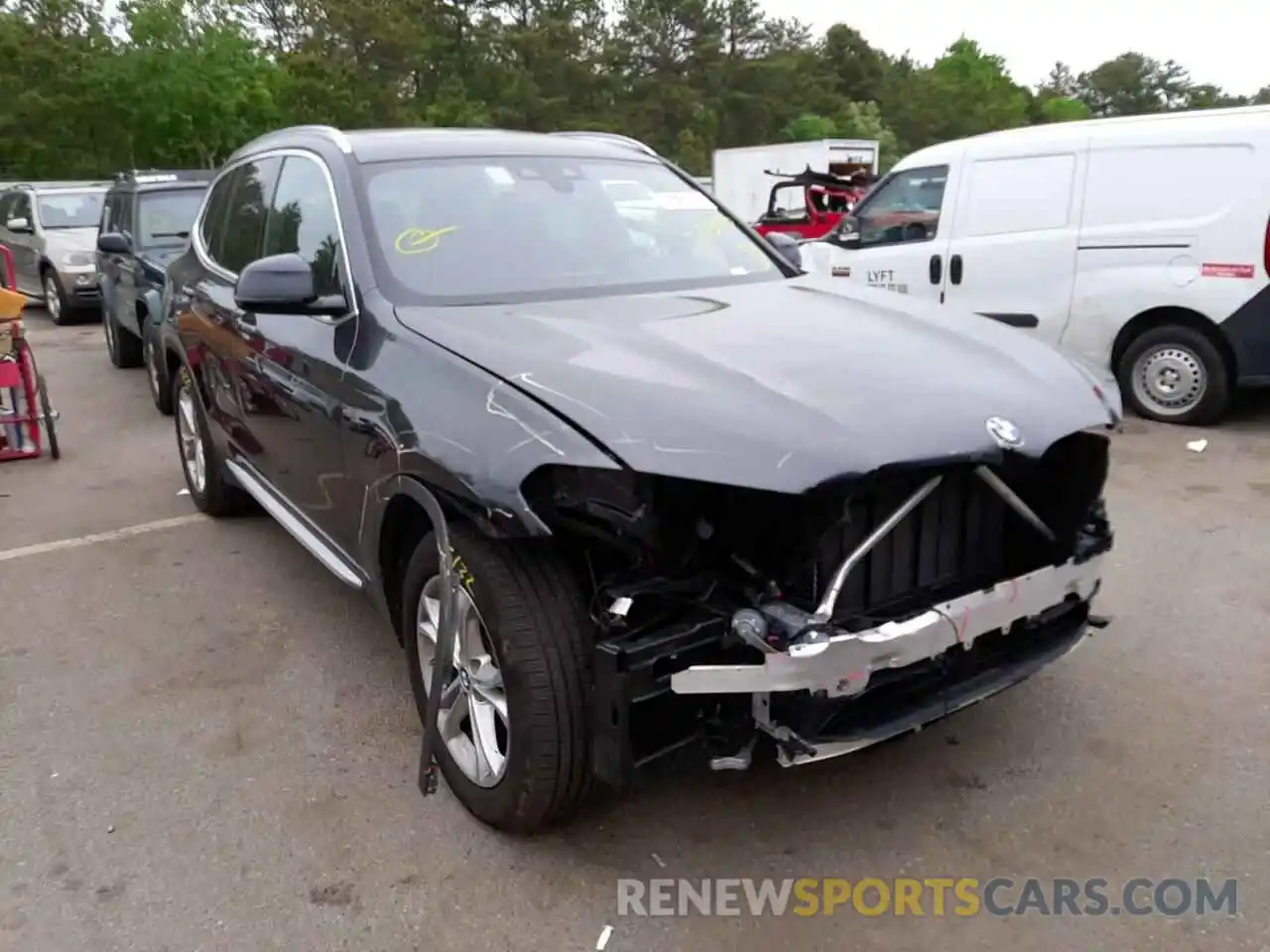 1 Photograph of a damaged car 5UXTY5C03M9H30275 BMW X3 2021