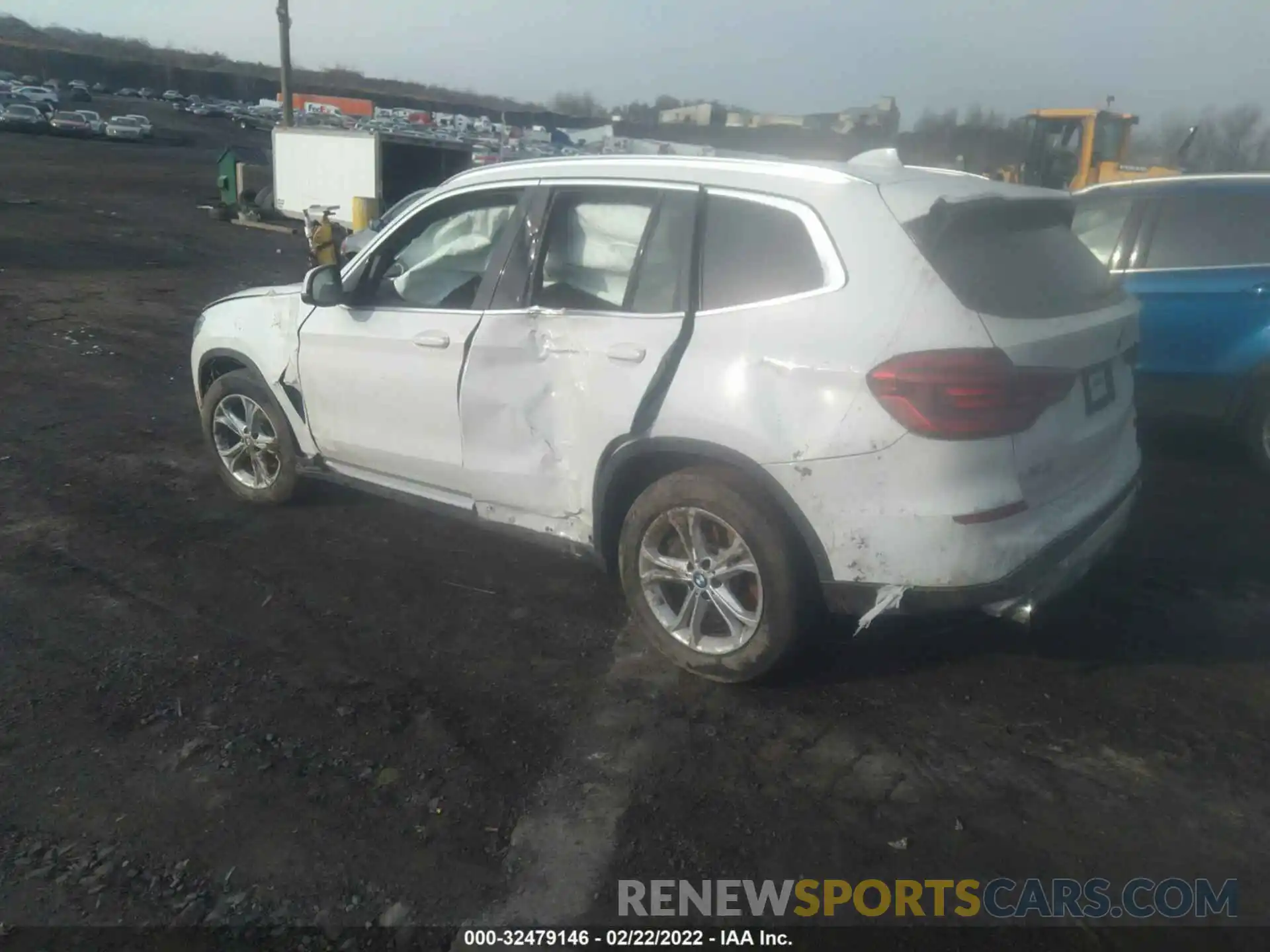 3 Photograph of a damaged car 5UXTY5C04M9D71454 BMW X3 2021