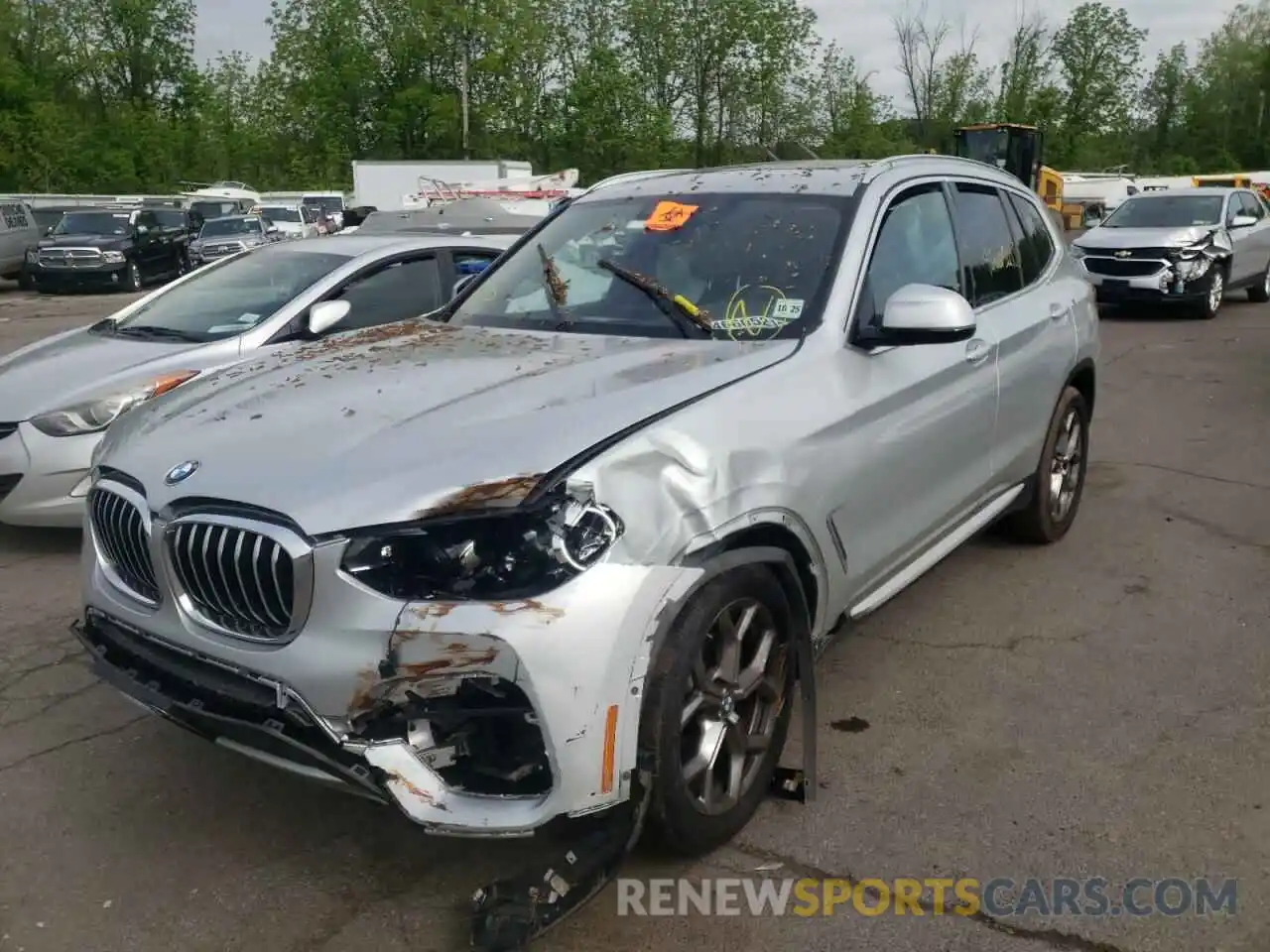 2 Photograph of a damaged car 5UXTY5C04M9D96483 BMW X3 2021