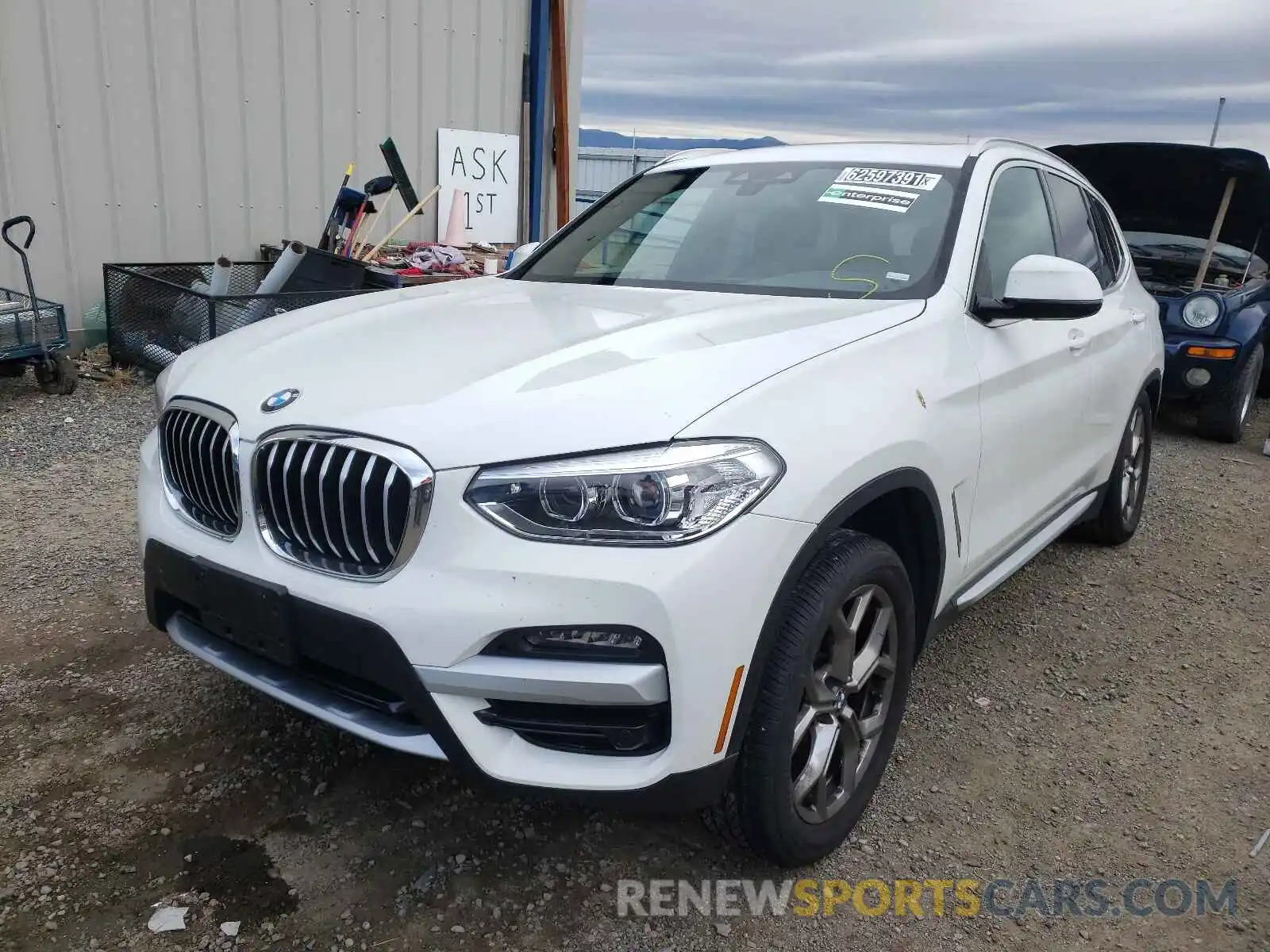 2 Photograph of a damaged car 5UXTY5C04M9F12782 BMW X3 2021