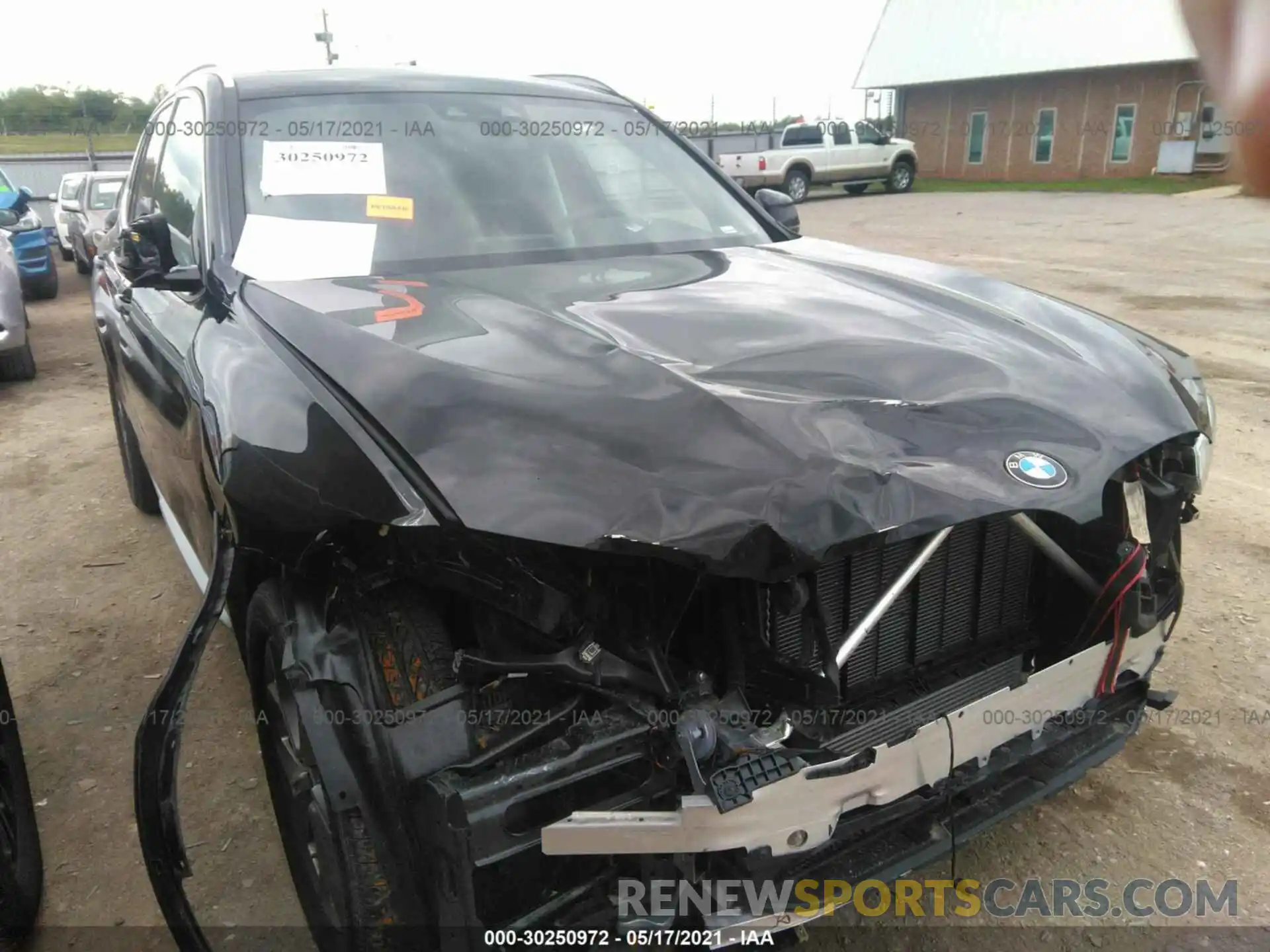 1 Photograph of a damaged car 5UXTY5C04M9F16363 BMW X3 2021