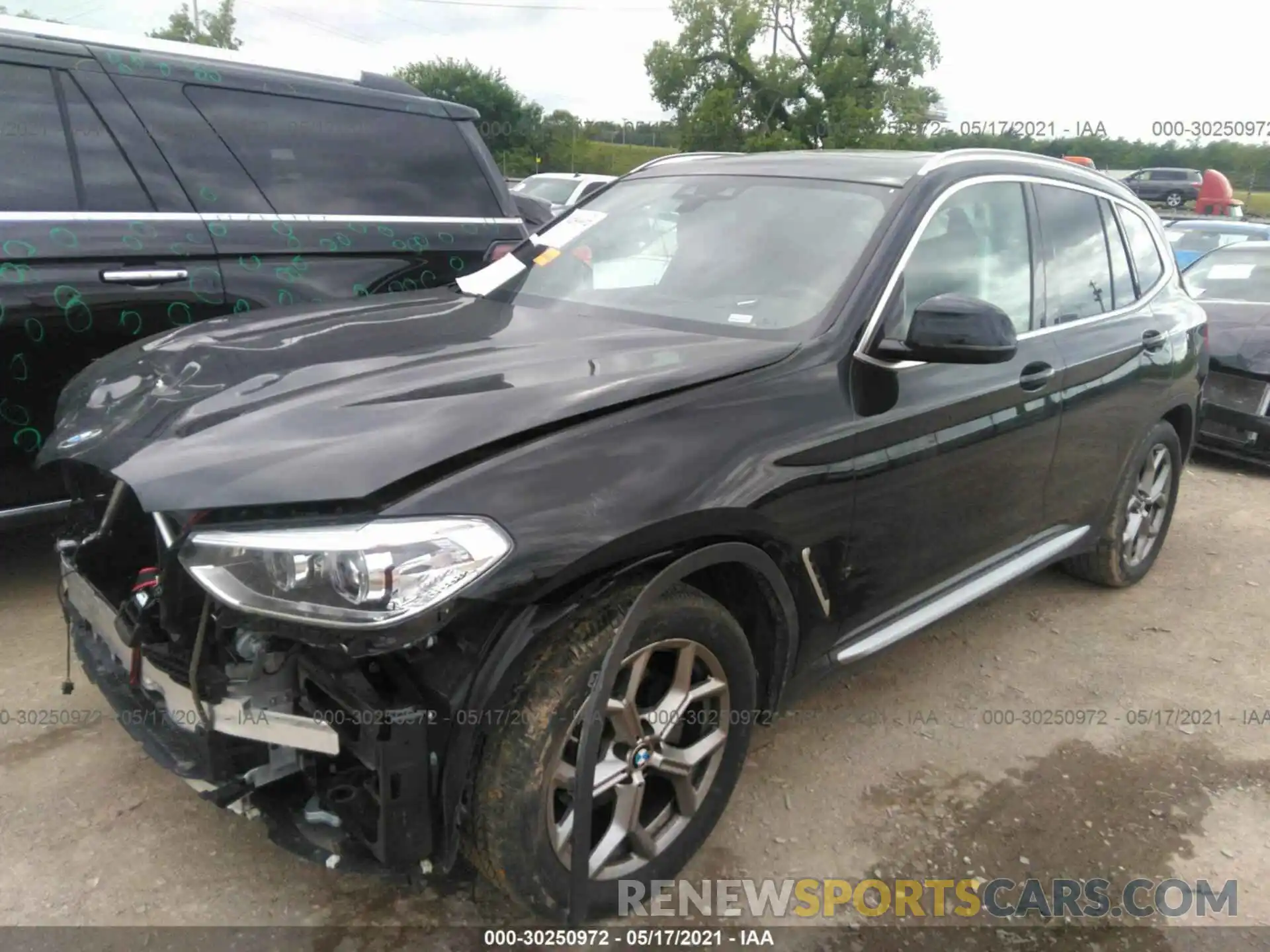 2 Photograph of a damaged car 5UXTY5C04M9F16363 BMW X3 2021