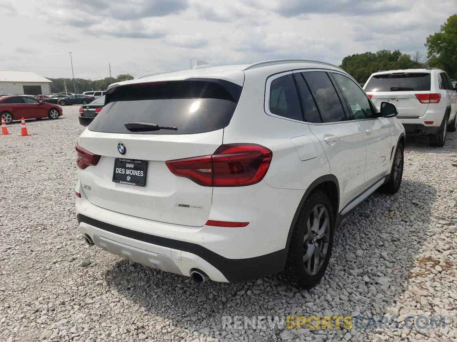 4 Photograph of a damaged car 5UXTY5C04M9F48231 BMW X3 2021