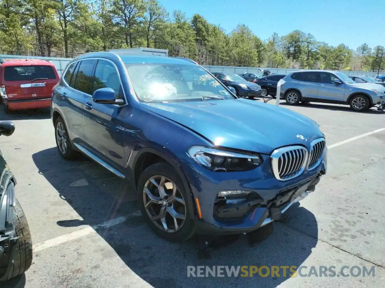 1 Photograph of a damaged car 5UXTY5C04M9G76694 BMW X3 2021