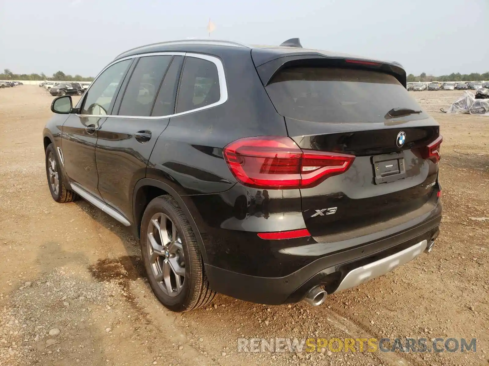 3 Photograph of a damaged car 5UXTY5C04M9G87369 BMW X3 2021