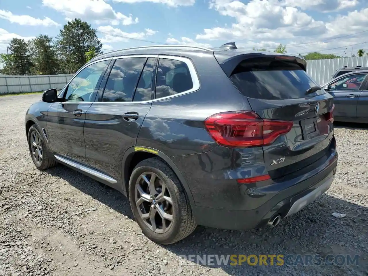 3 Photograph of a damaged car 5UXTY5C04M9H20600 BMW X3 2021