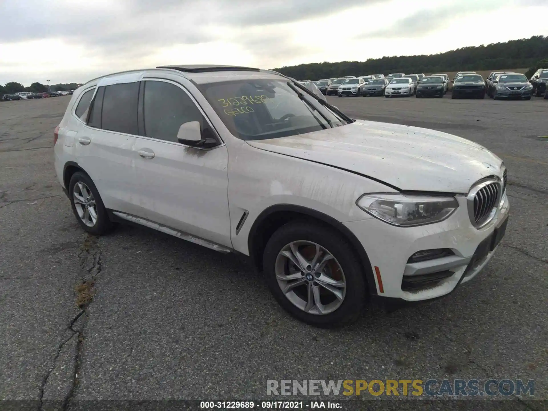 1 Photograph of a damaged car 5UXTY5C04M9H67366 BMW X3 2021