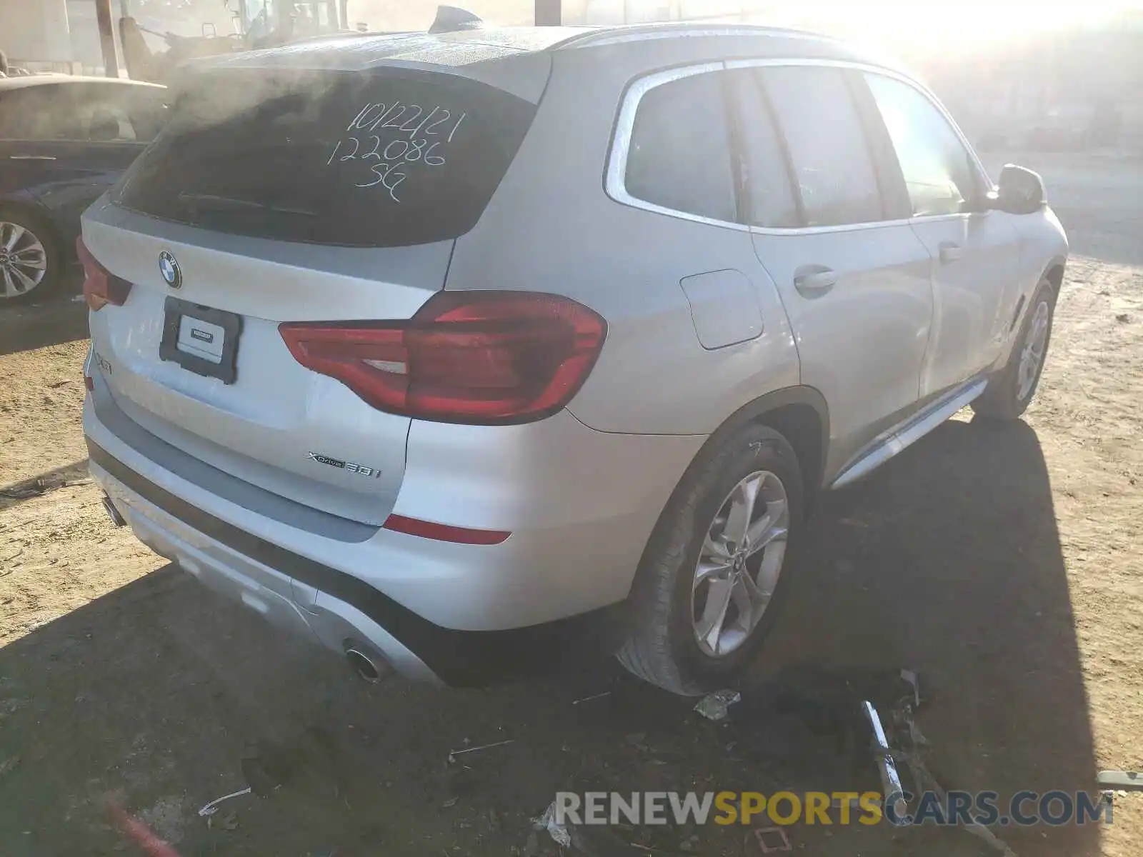 4 Photograph of a damaged car 5UXTY5C04M9H97144 BMW X3 2021