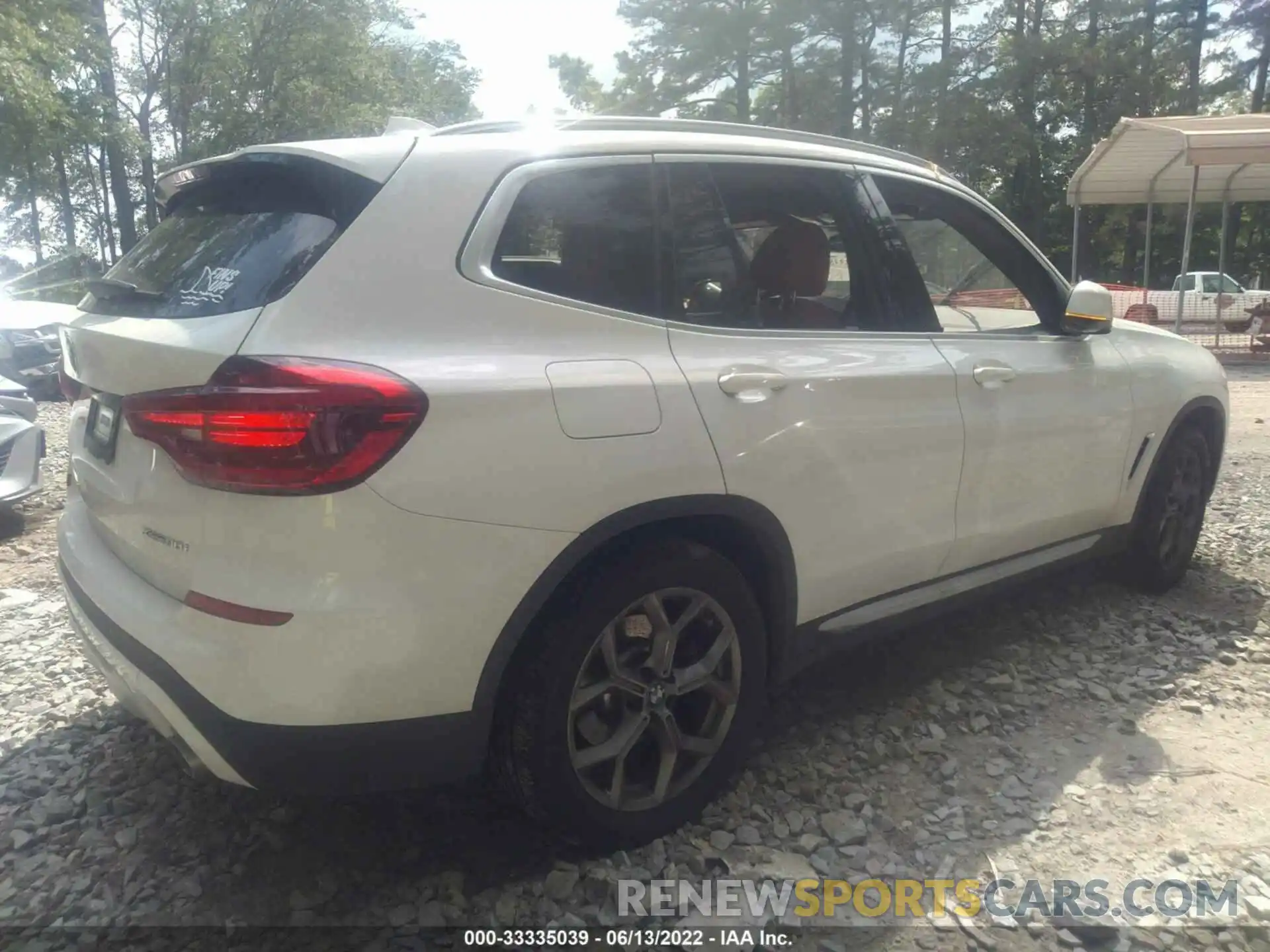 4 Фотография поврежденного автомобиля 5UXTY5C05M9D81975 BMW X3 2021