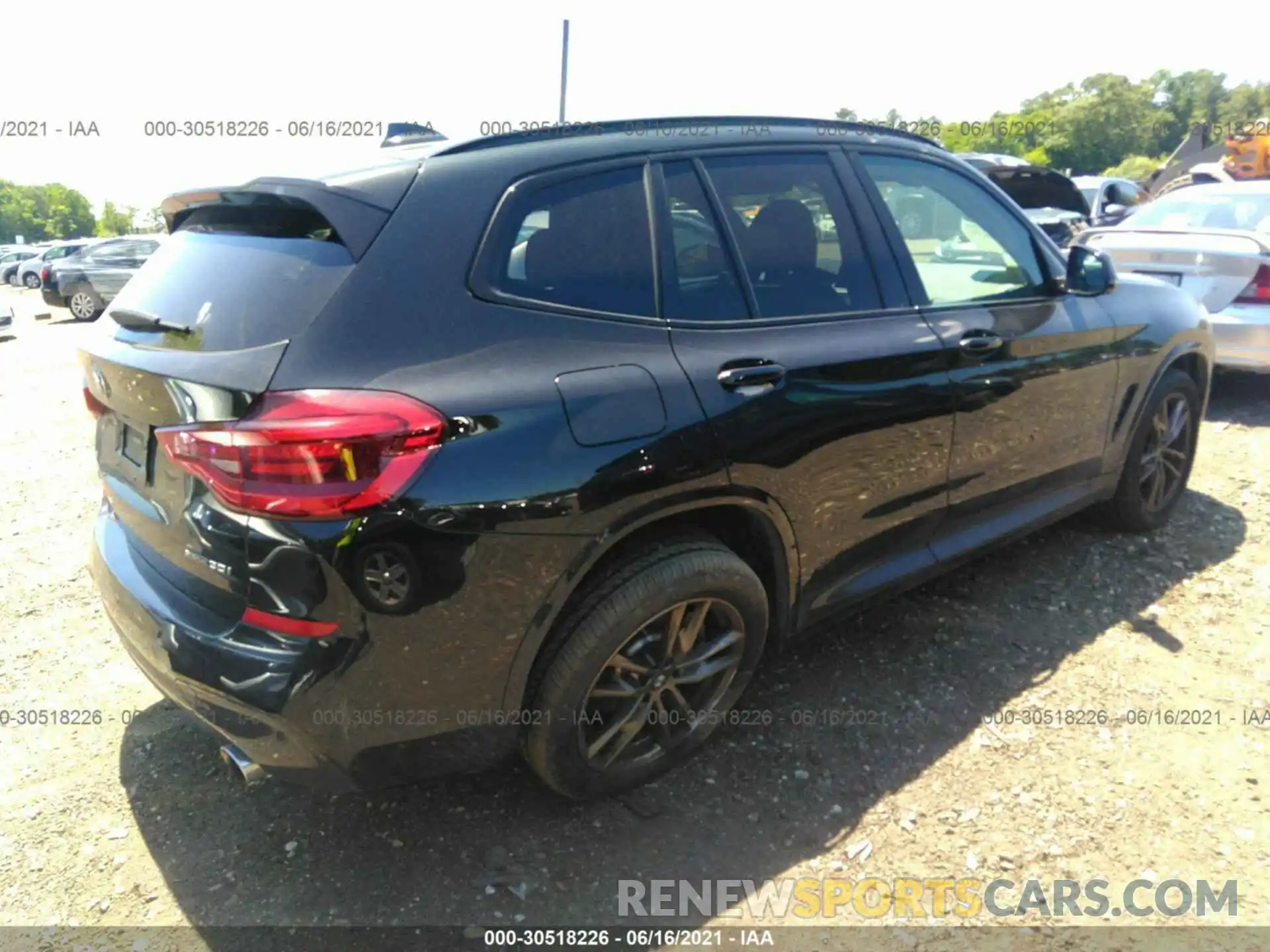 4 Photograph of a damaged car 5UXTY5C05M9D92071 BMW X3 2021