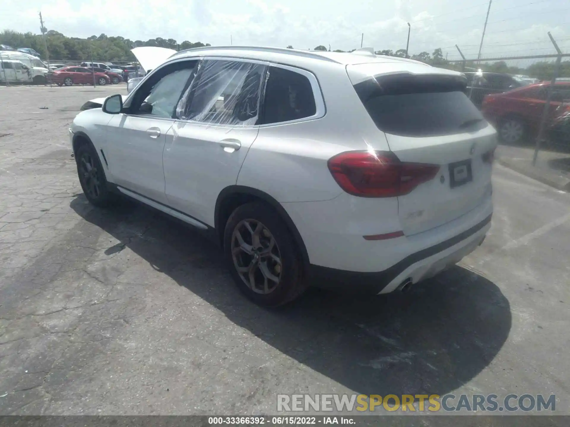 3 Photograph of a damaged car 5UXTY5C05M9E13291 BMW X3 2021