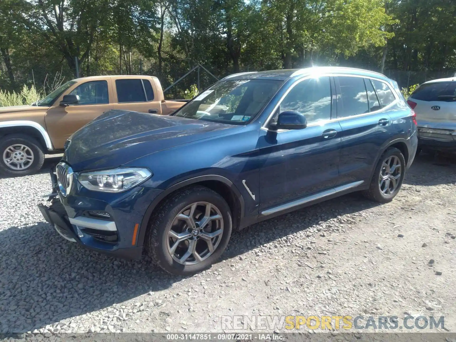 2 Photograph of a damaged car 5UXTY5C05M9F00513 BMW X3 2021