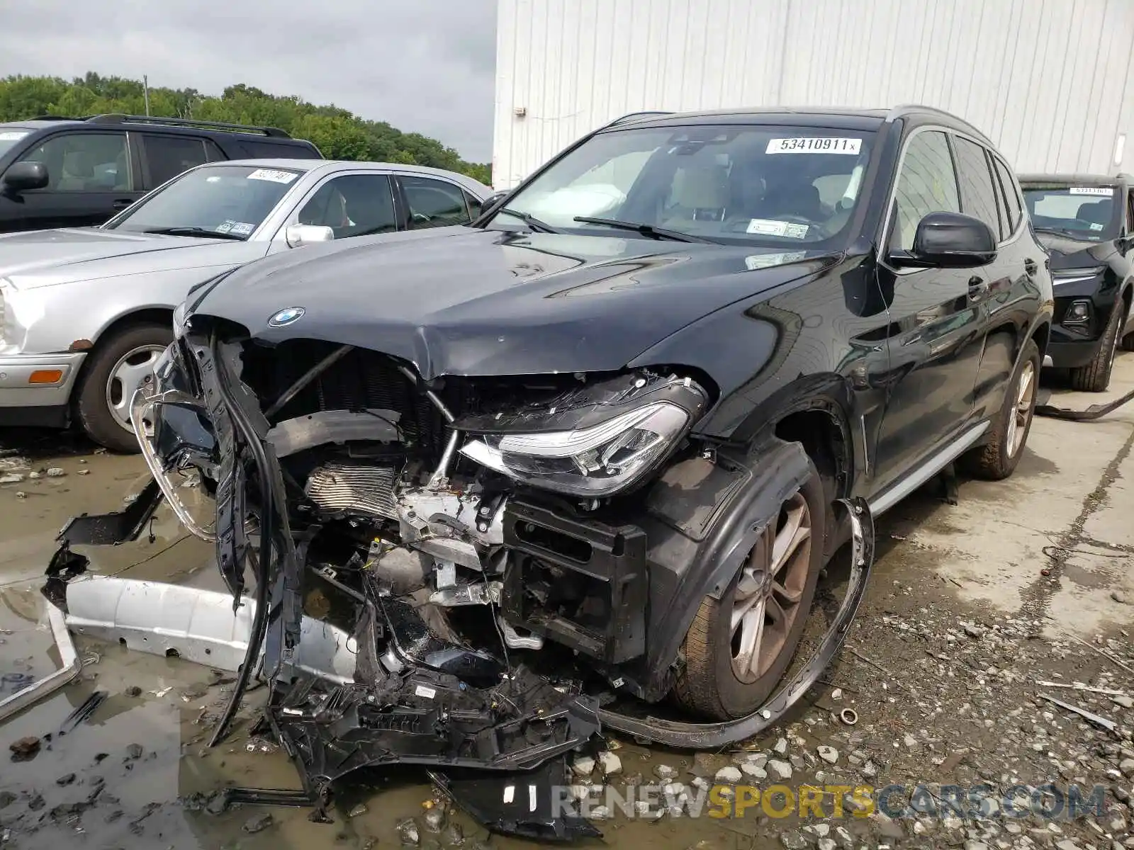 2 Фотография поврежденного автомобиля 5UXTY5C05M9F18204 BMW X3 2021