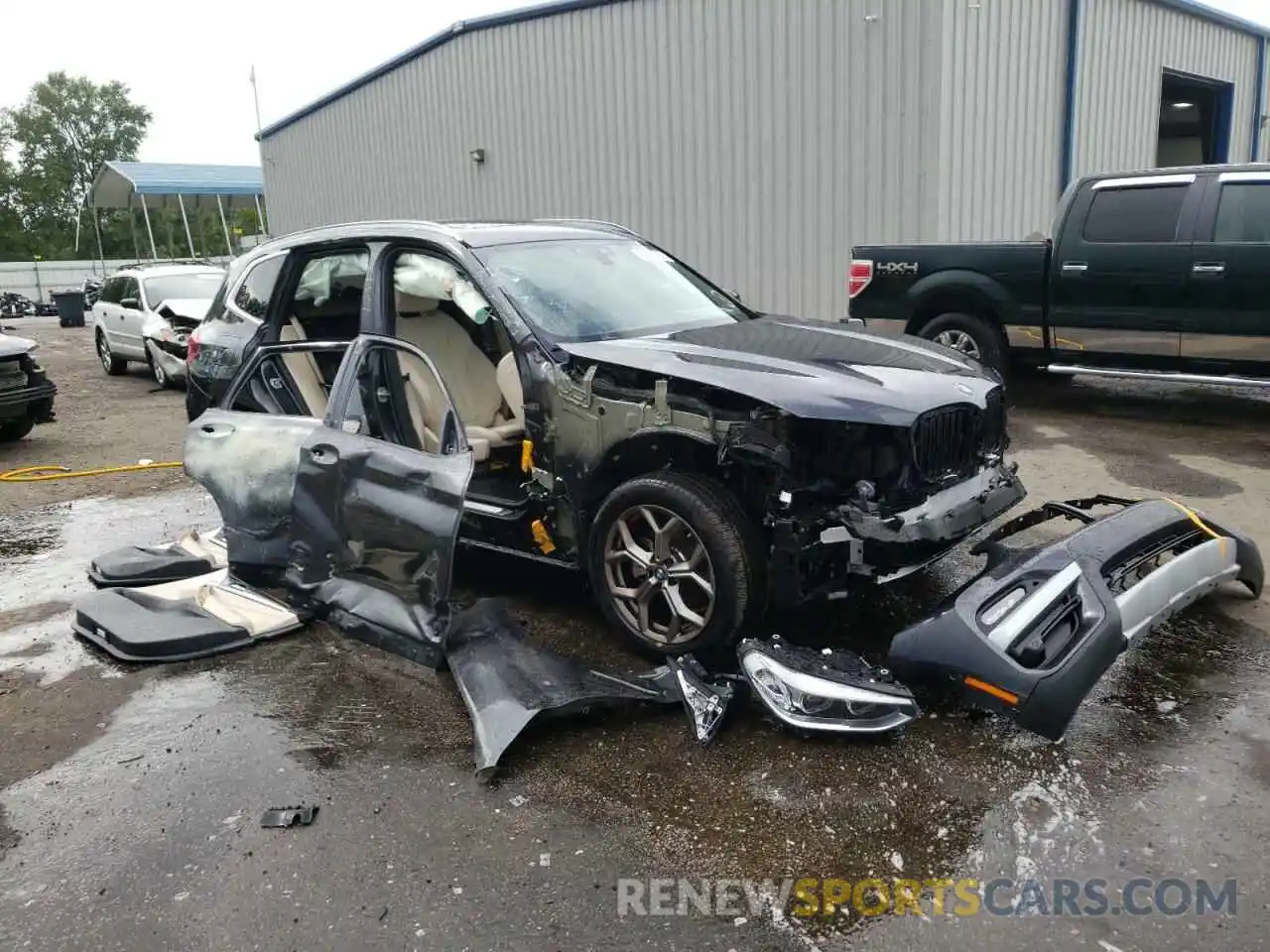 1 Photograph of a damaged car 5UXTY5C05M9G51710 BMW X3 2021