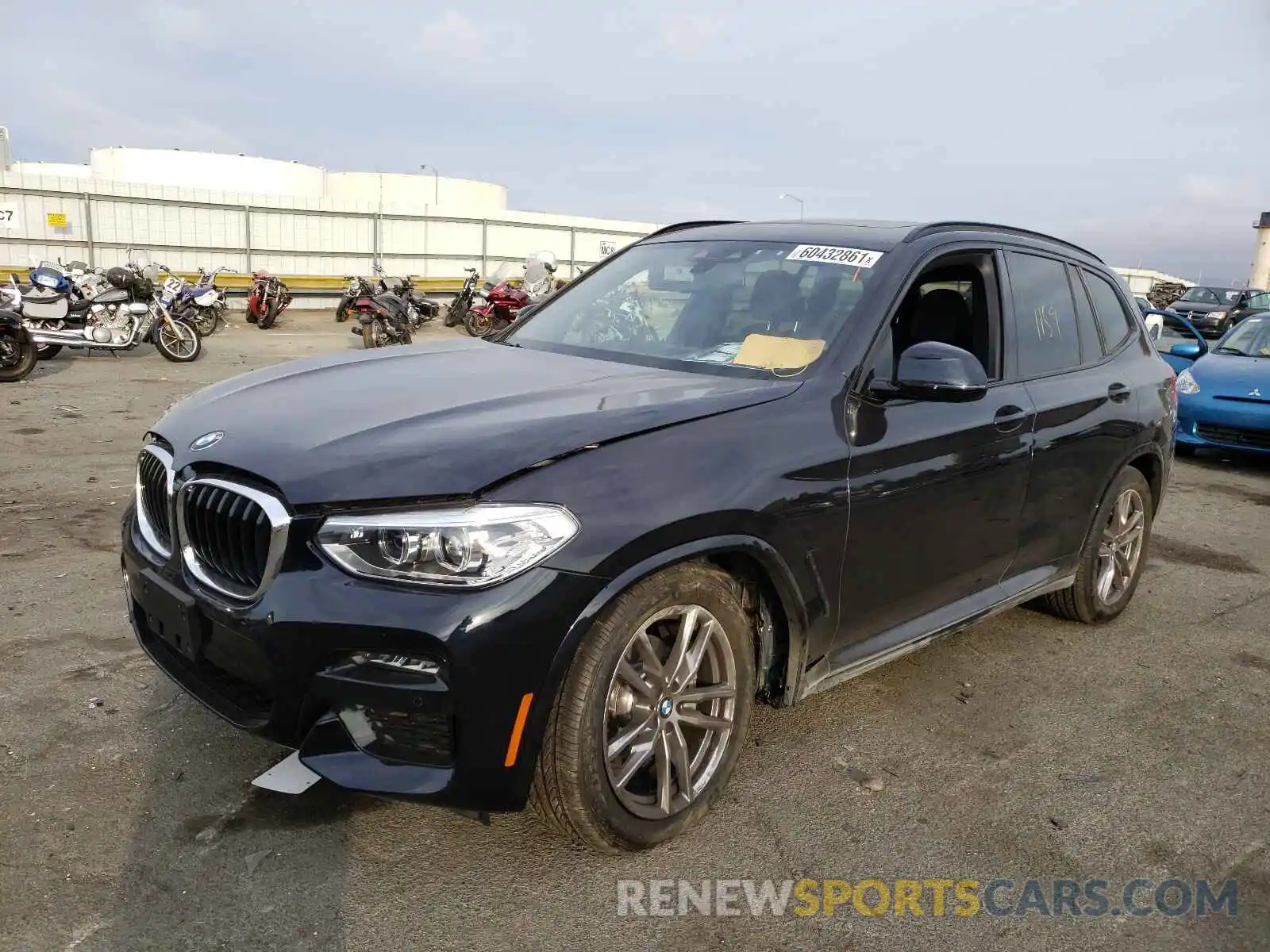 2 Photograph of a damaged car 5UXTY5C05M9G99028 BMW X3 2021